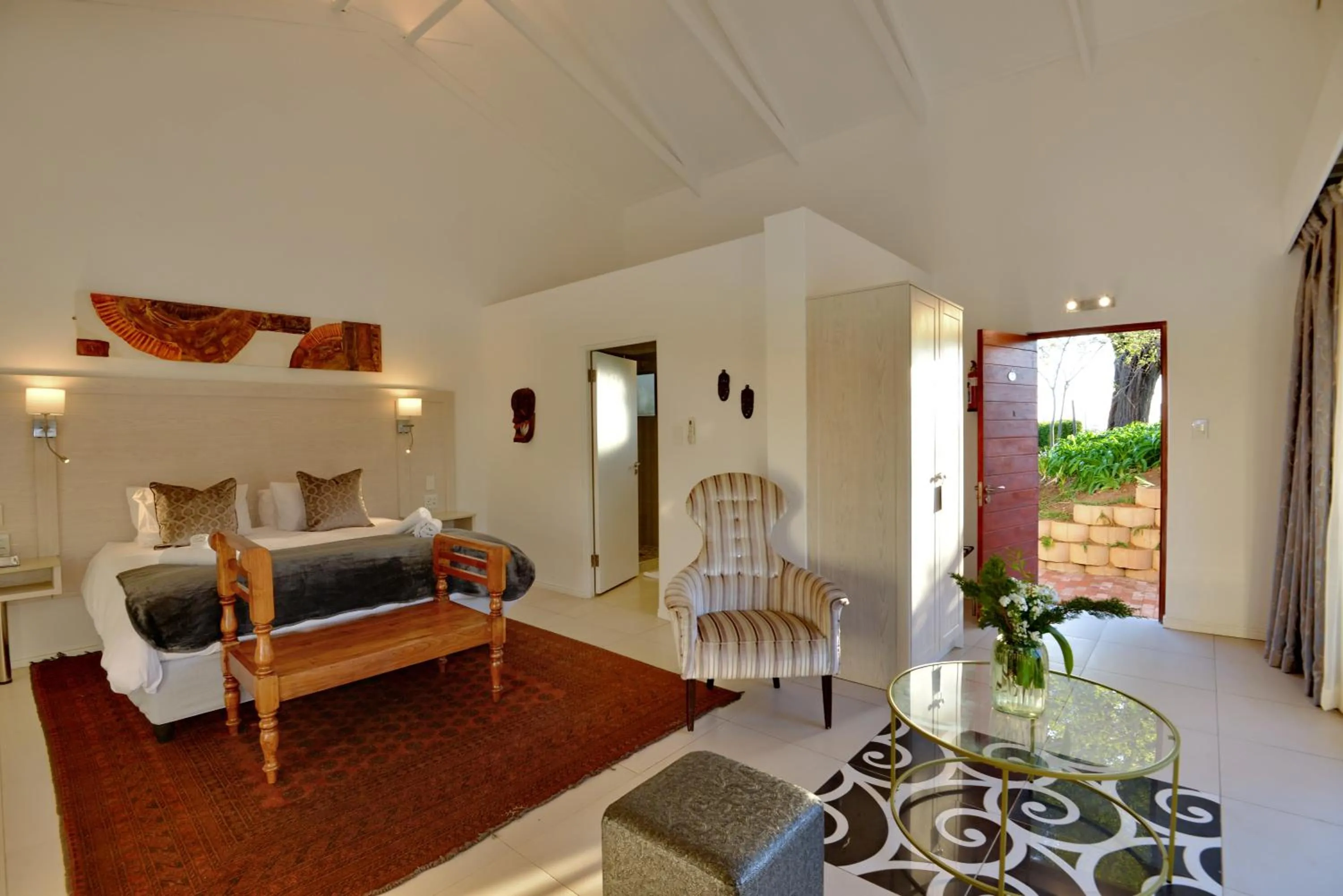 Bed in Val Du Charron Wine & Leisure Estate