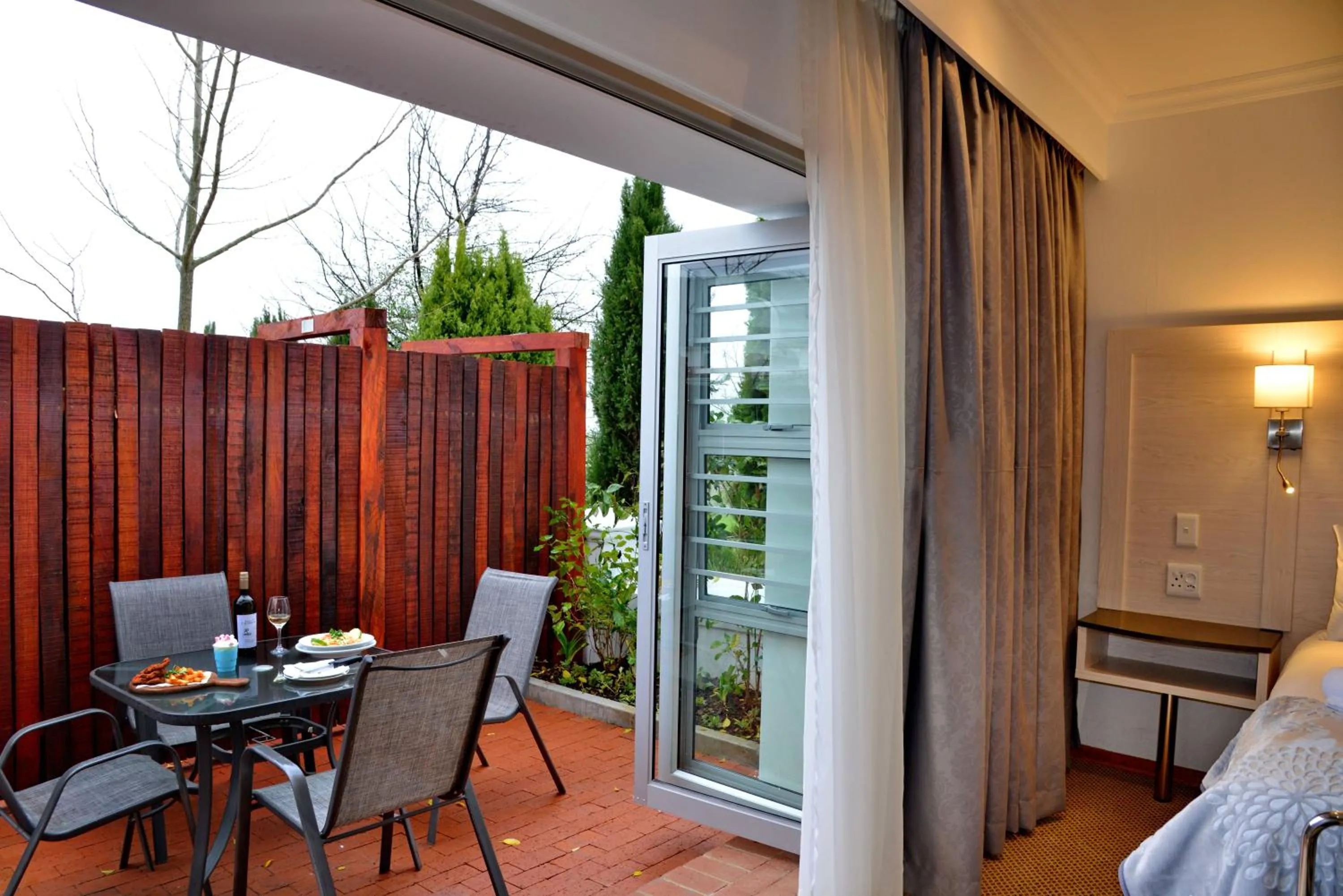 Patio, Bed in Val Du Charron Wine & Leisure Estate