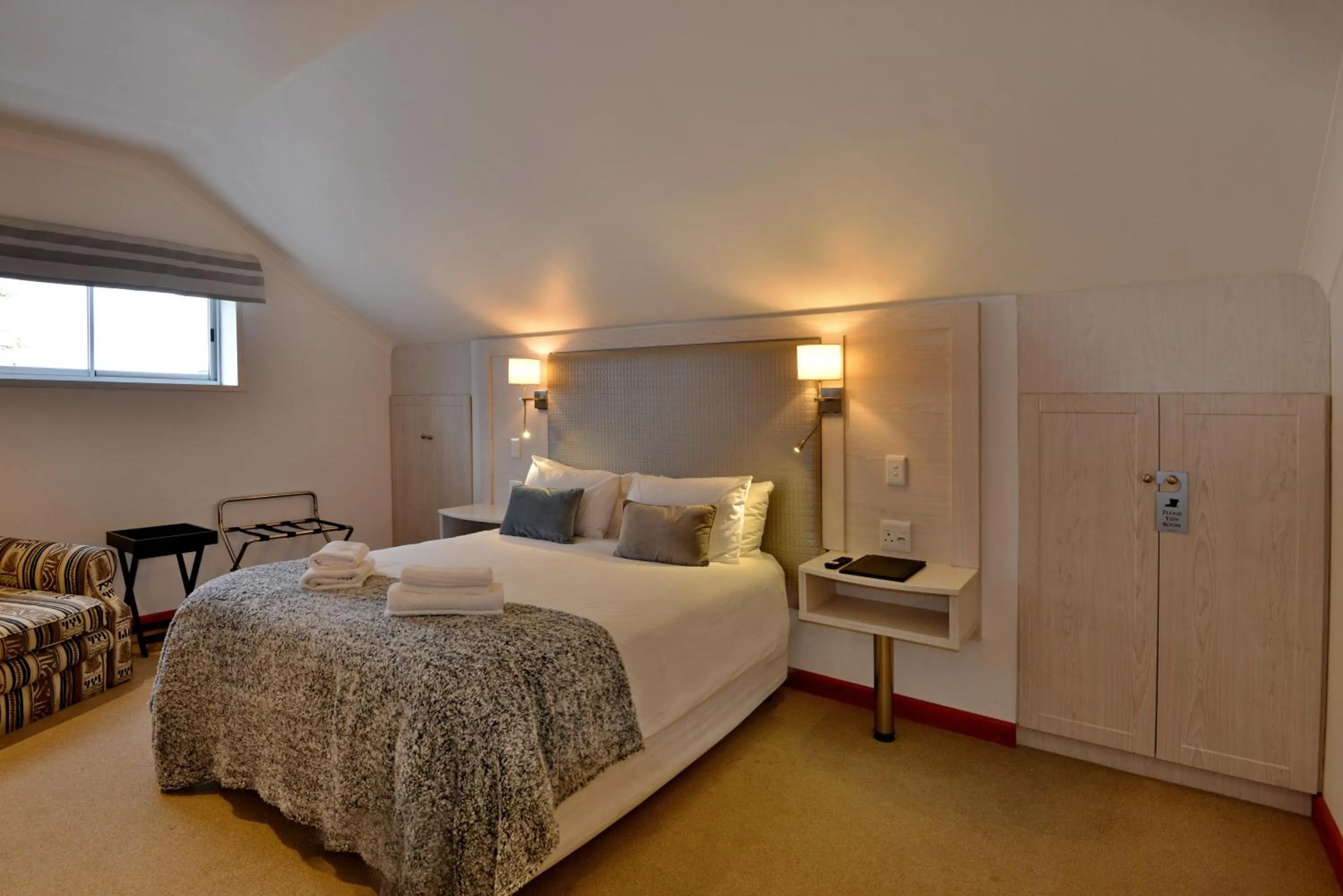 Bed in Val Du Charron Wine & Leisure Estate