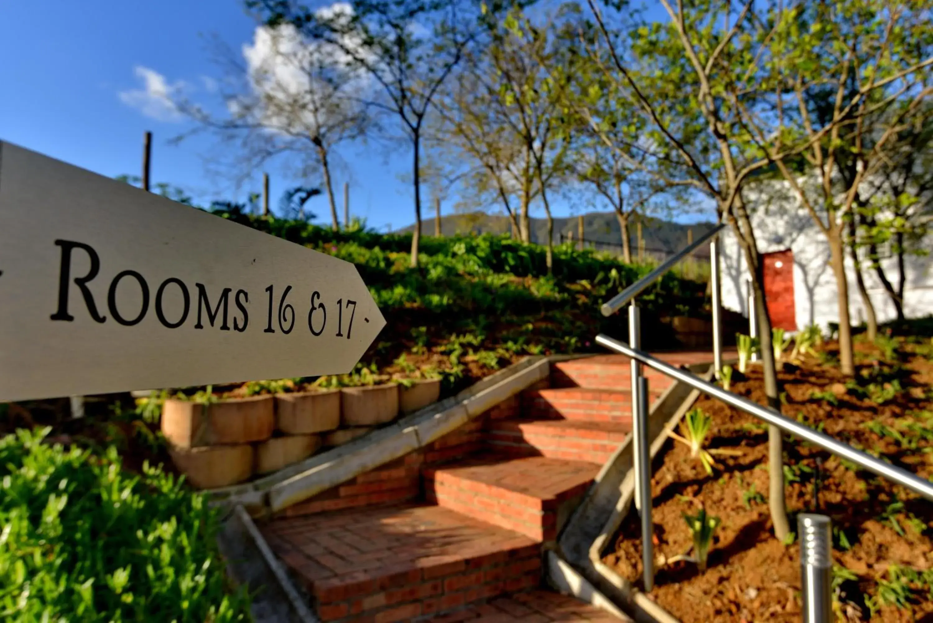 Superior King or Twin Room - single occupancy in Val Du Charron Wine & Leisure Estate Superior King or Twin Room - single occupancy in Val Du Charron Wine & Leisure Estate