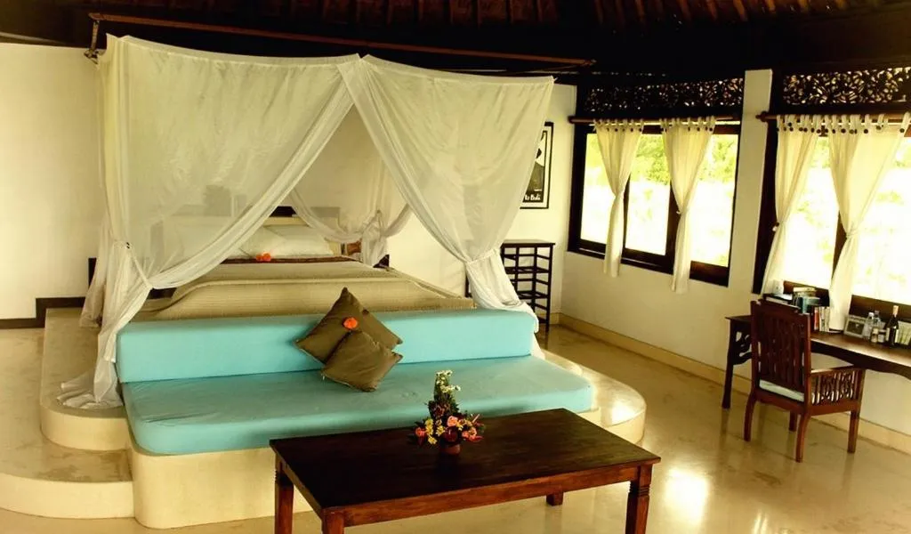 Bed in Seraya Shores Bali