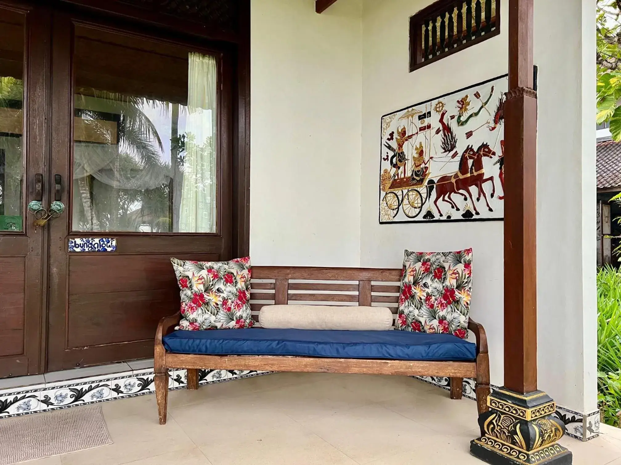 Bungalow with Sea View in The Palms - Seraya Shores Retreat Bali Bungalow with Sea View in The Palms - Seraya Shores Retreat Bali