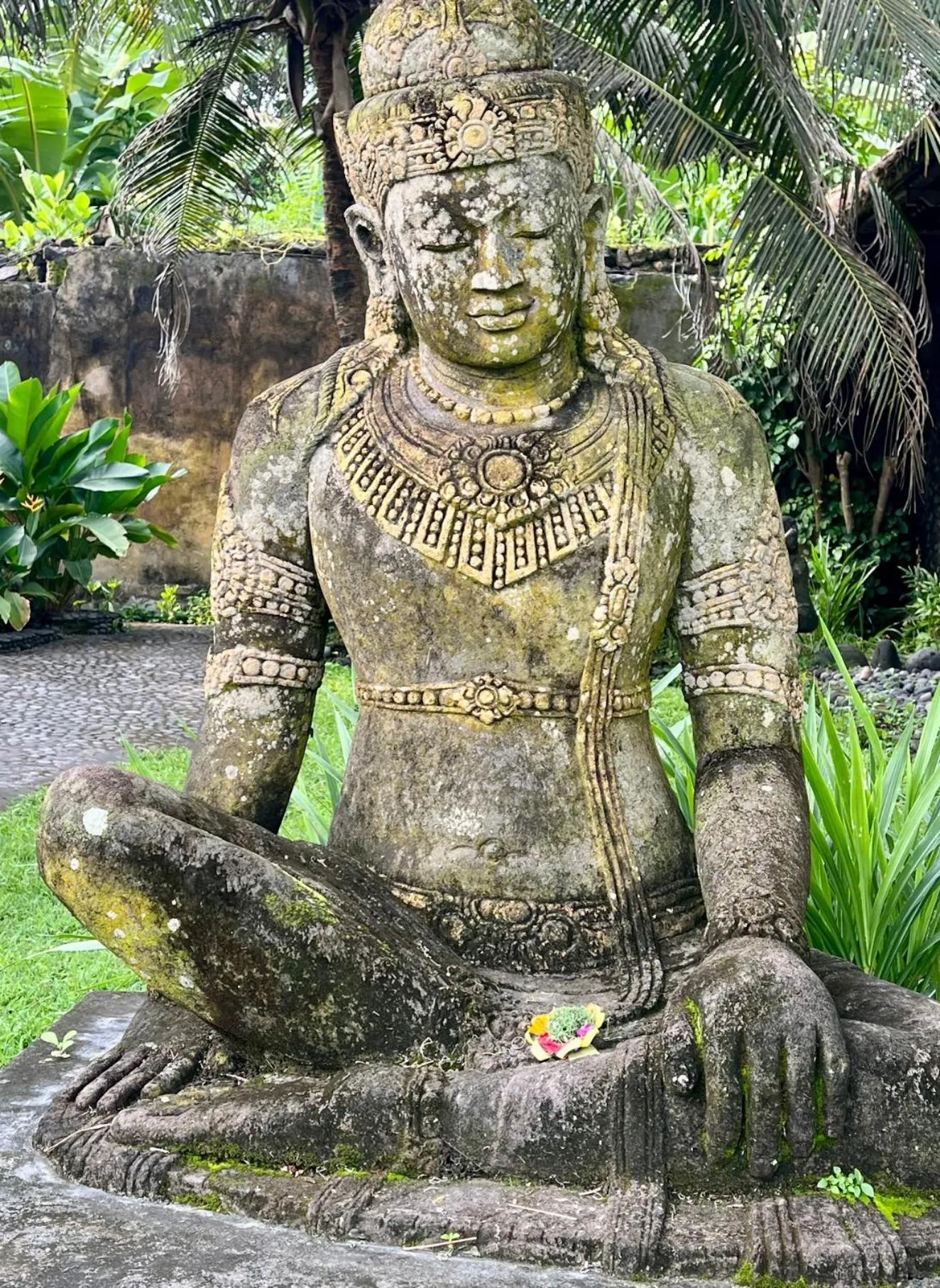 Garden view in The Palms - Seraya Shores Retreat Bali