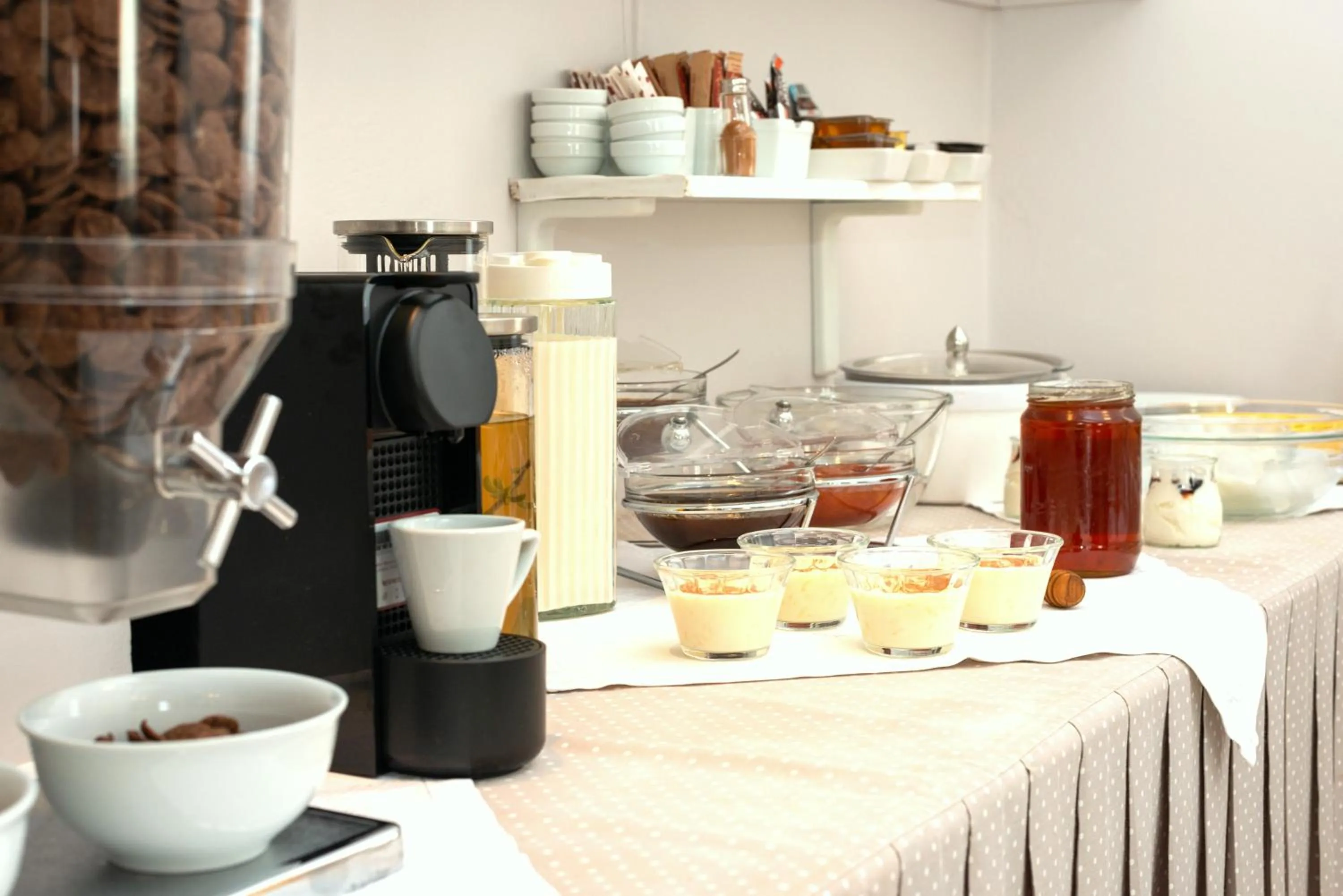 Continental breakfast in Konstantinos