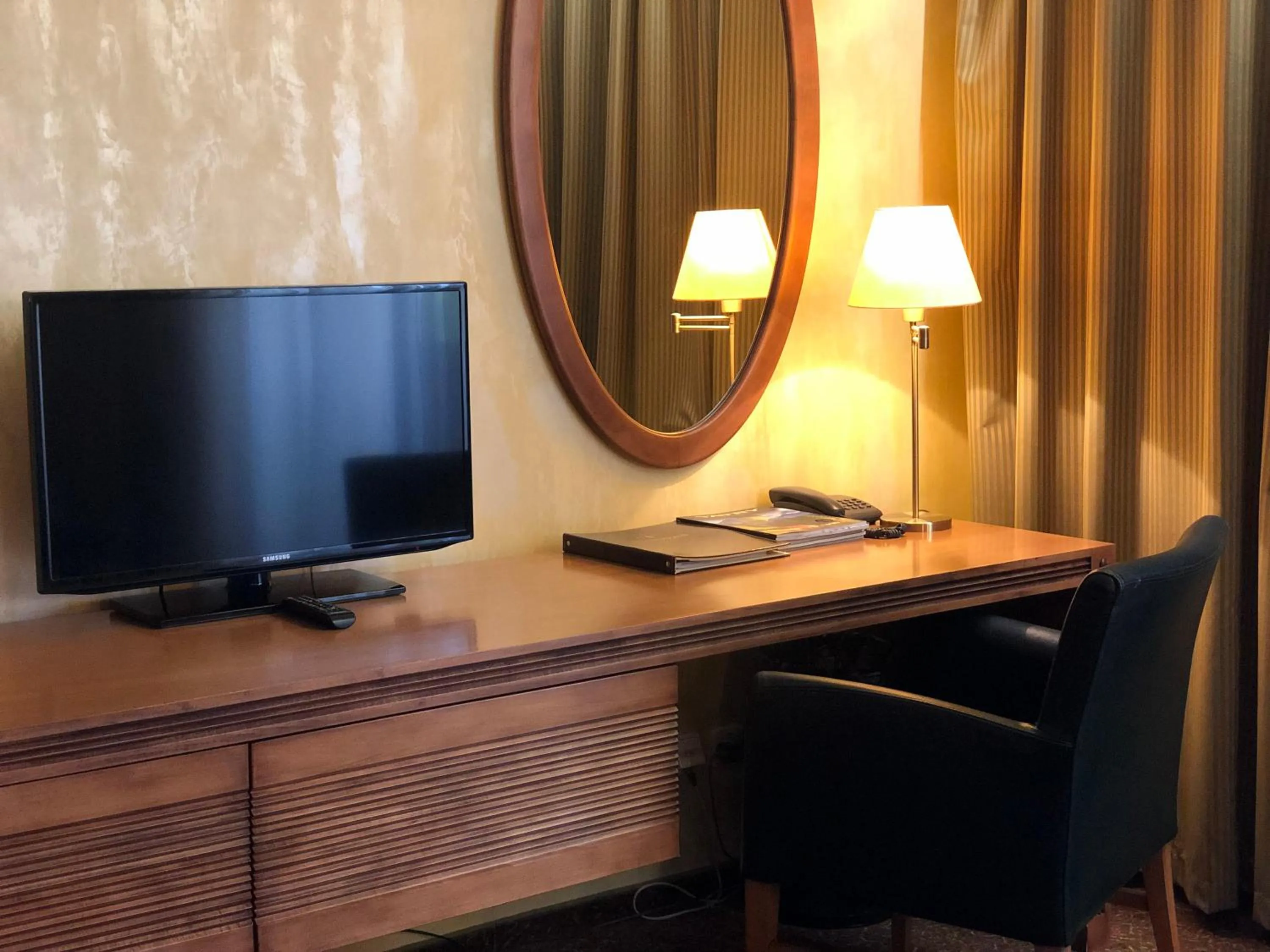 Property building in Hotel International