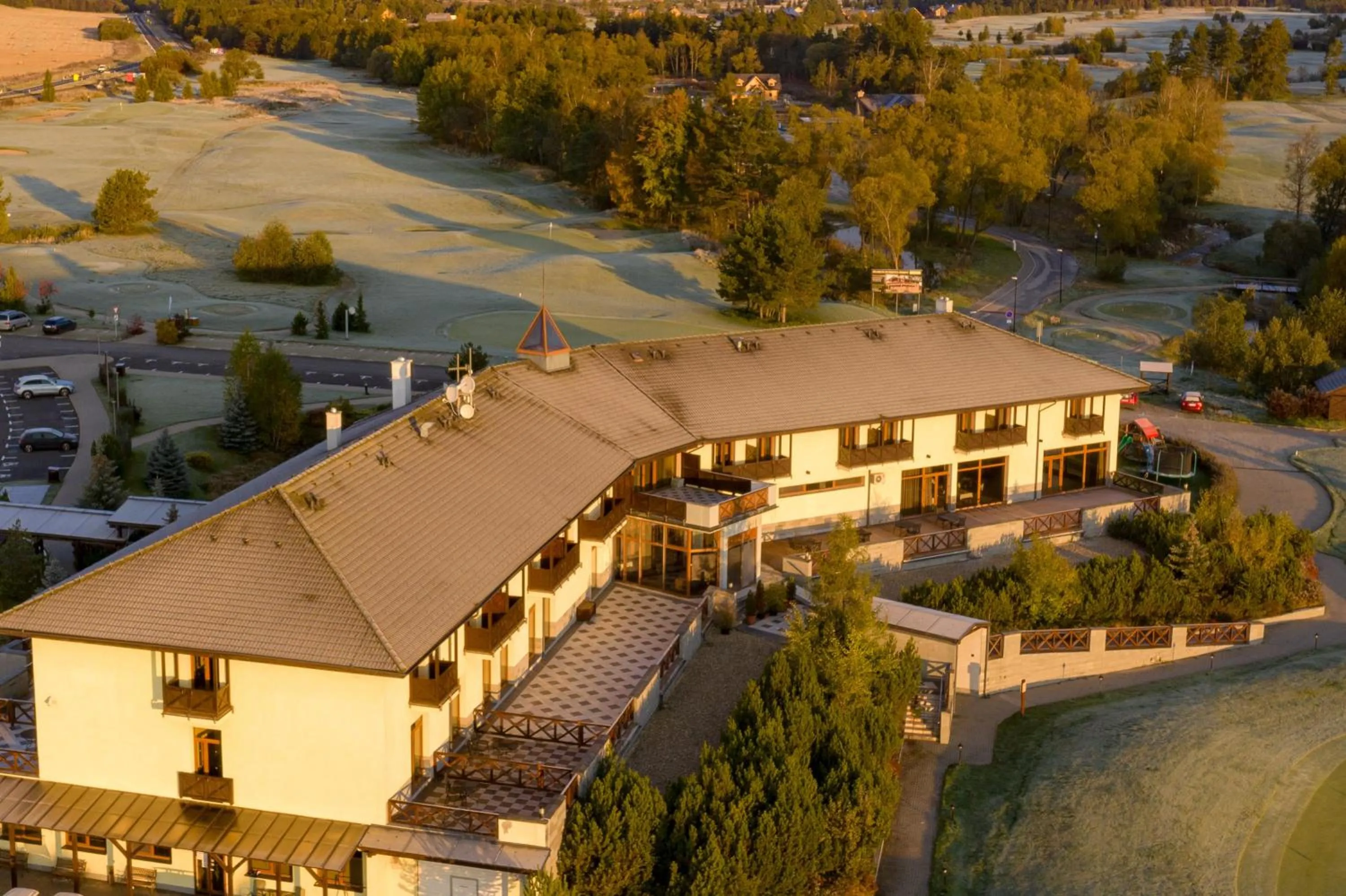 Property building in Hotel International