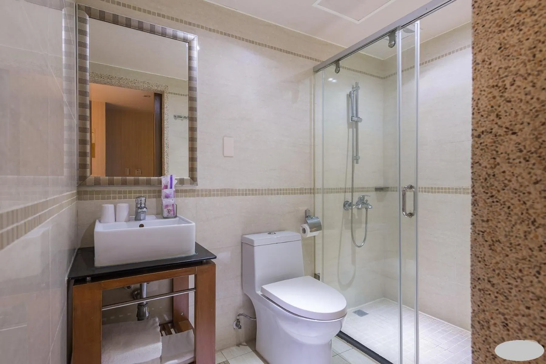 Paris Business Hotel