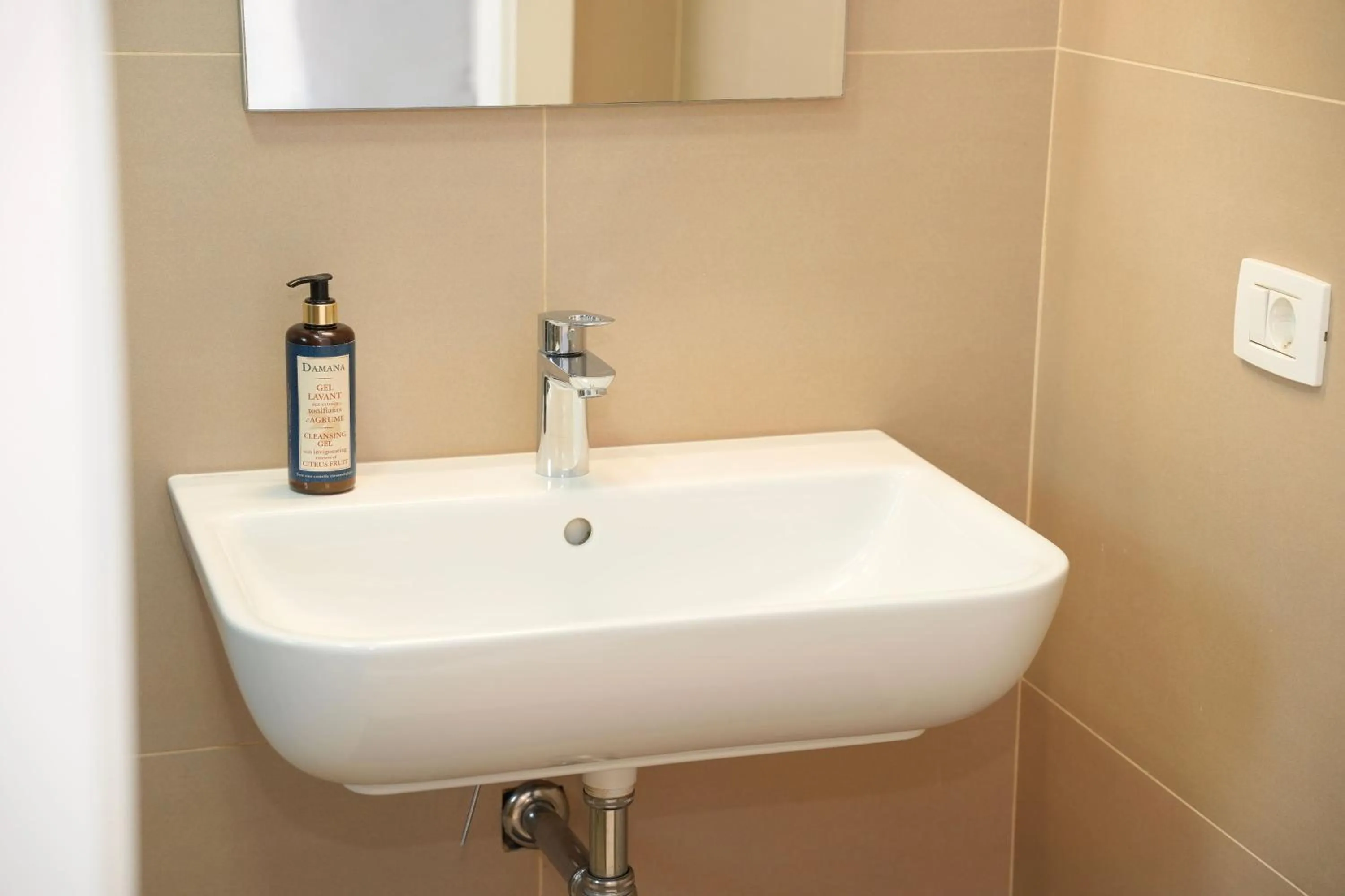 Bathroom in Rooftop Tirana