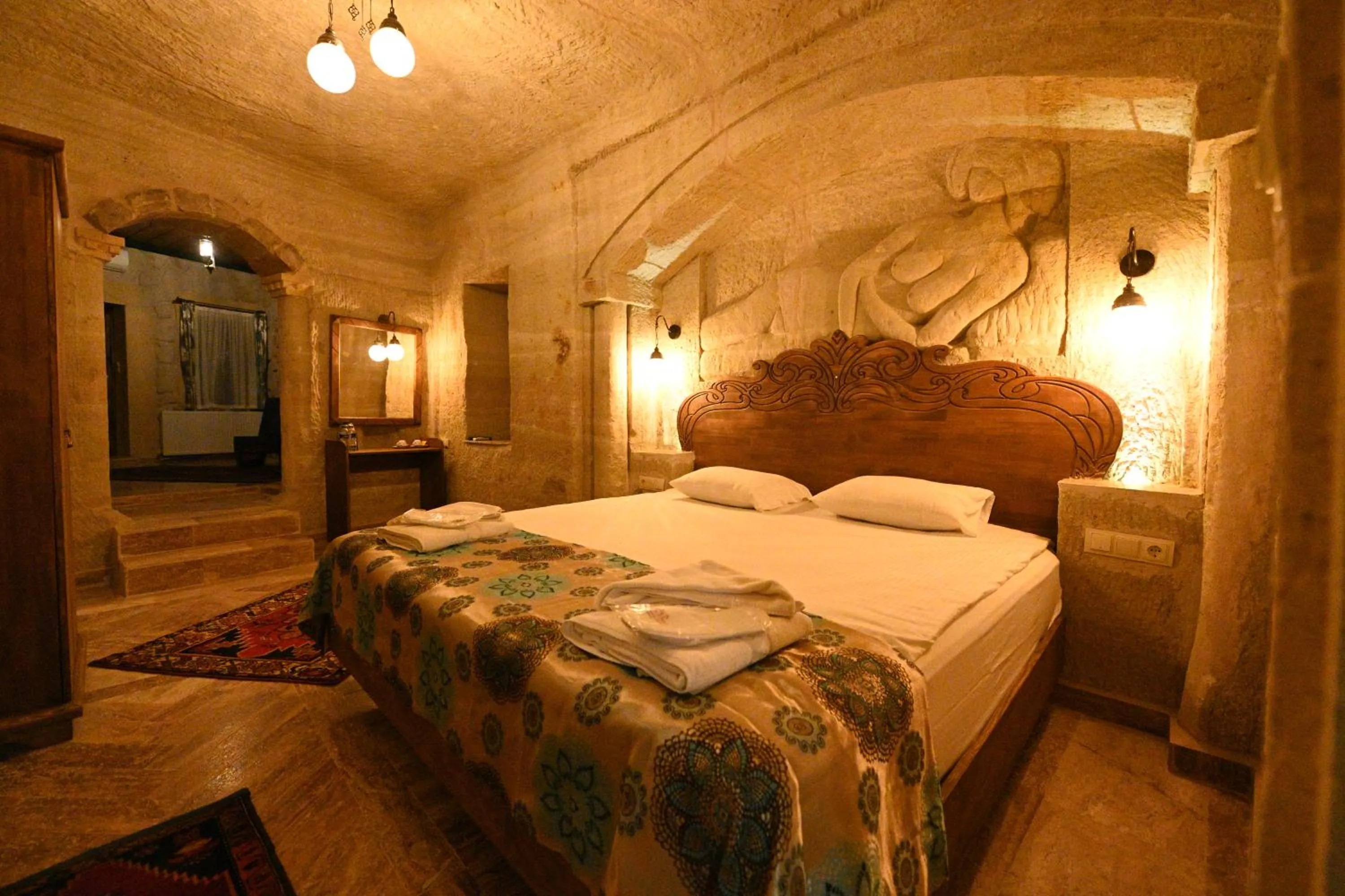Coffee/tea facilities, Bed in Cappadocia Caves Hotel