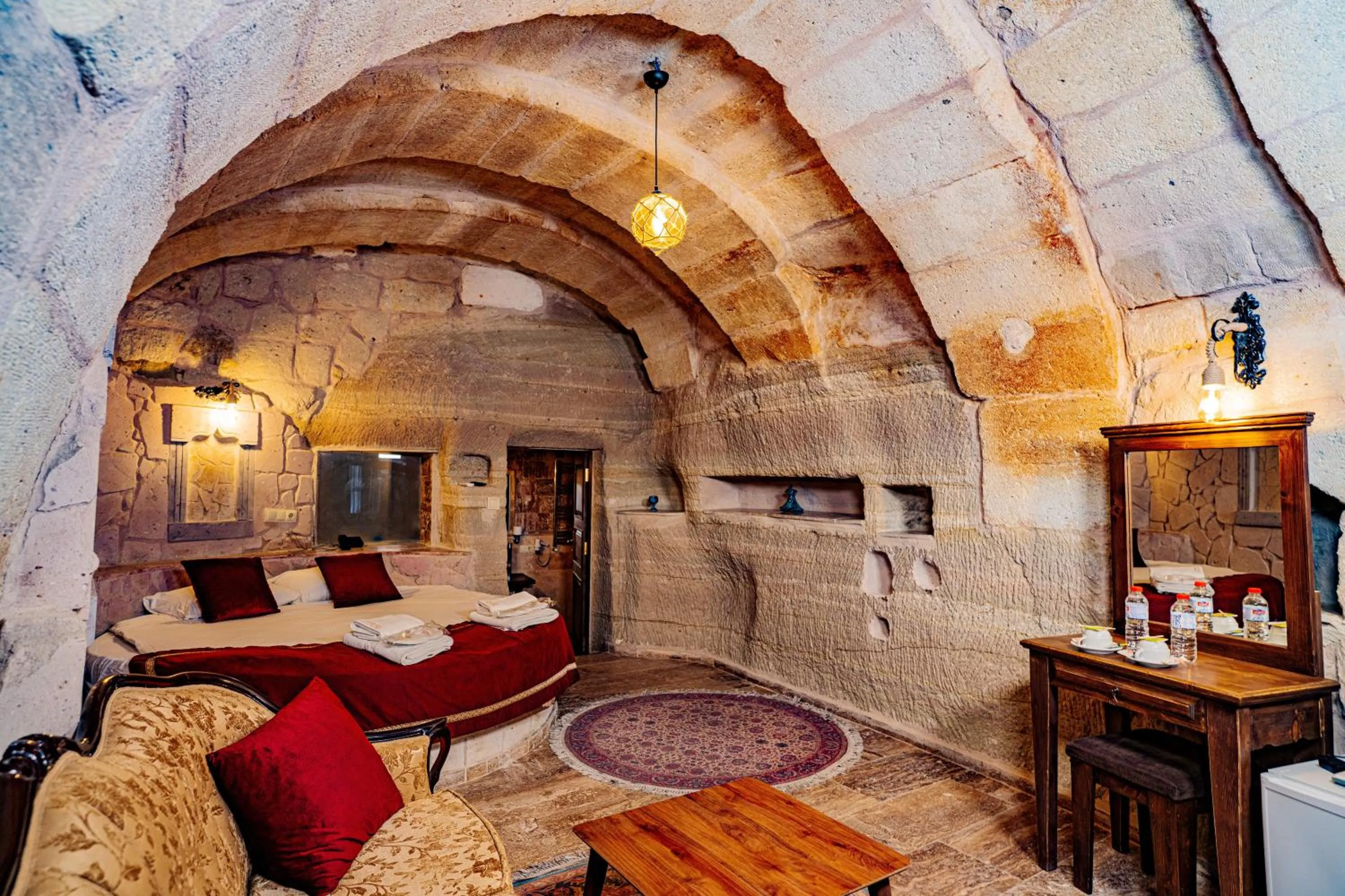 Bedroom, Bed in Cappadocia Caves Hotel