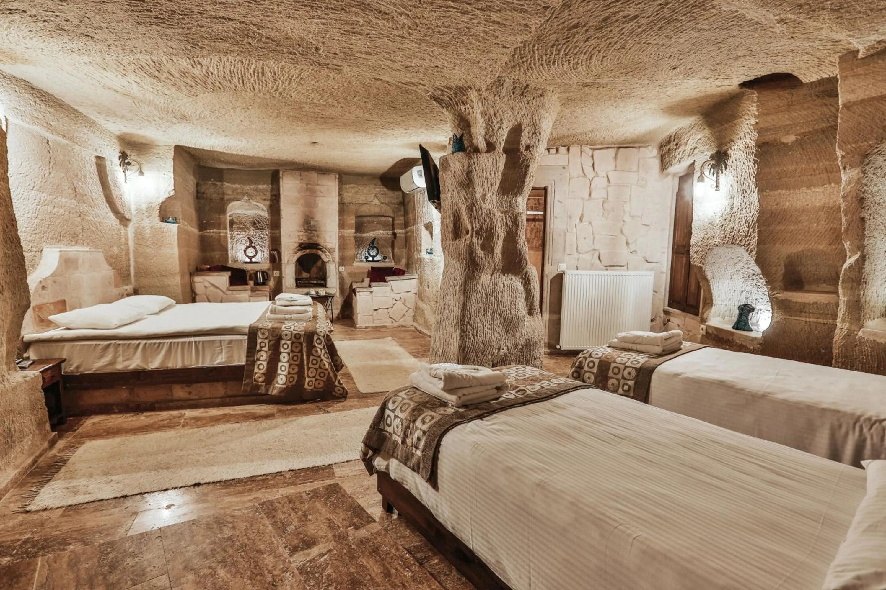 Bed in Cappadocia Caves Hotel
