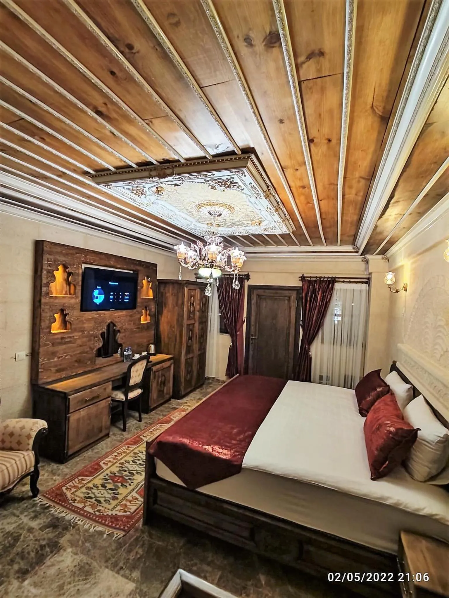 Living room, Bed in Cappadocia Caves Hotel