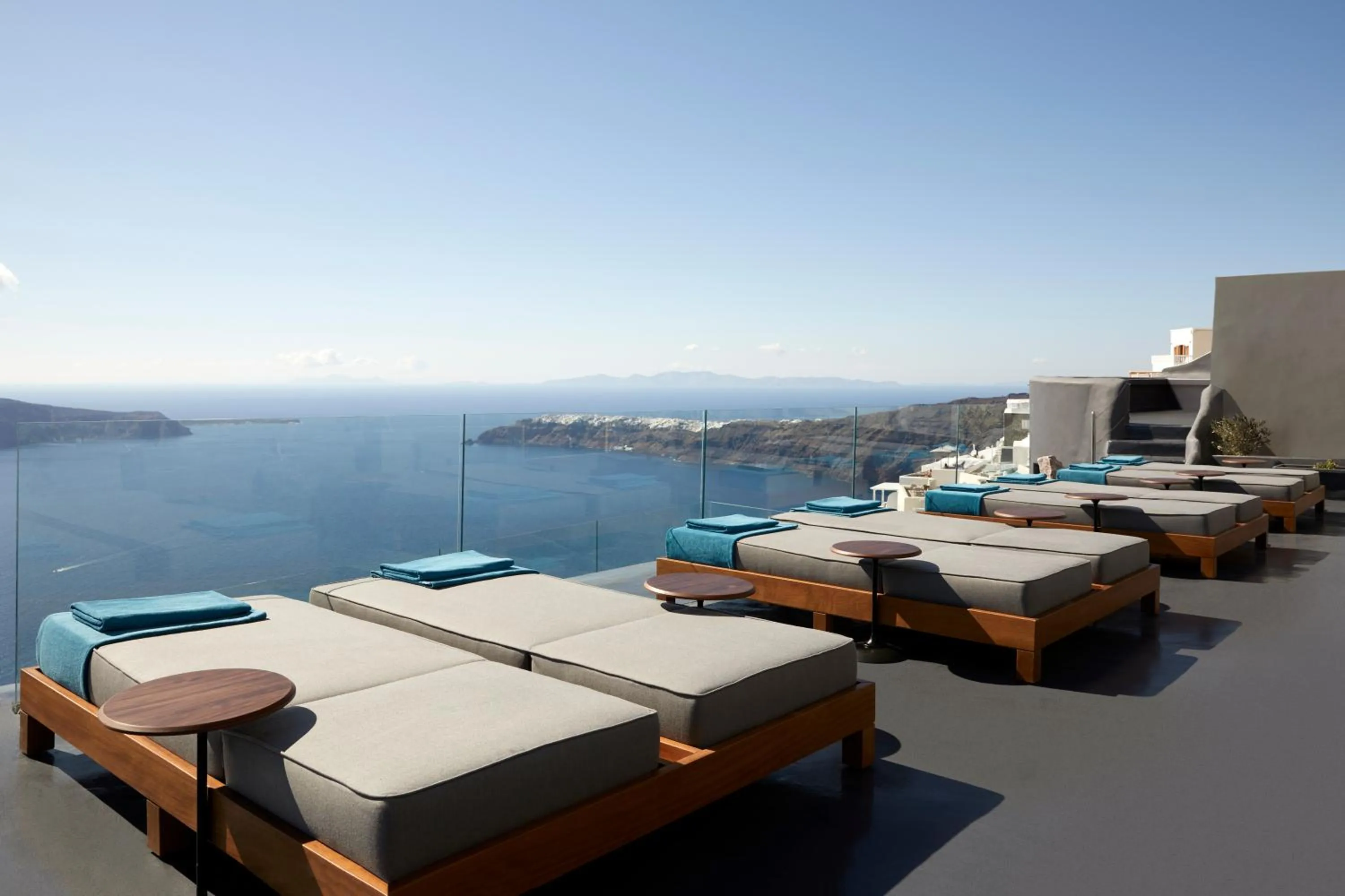 sunbed in Kivotos Santorini - Preferred Hotels & Resorts