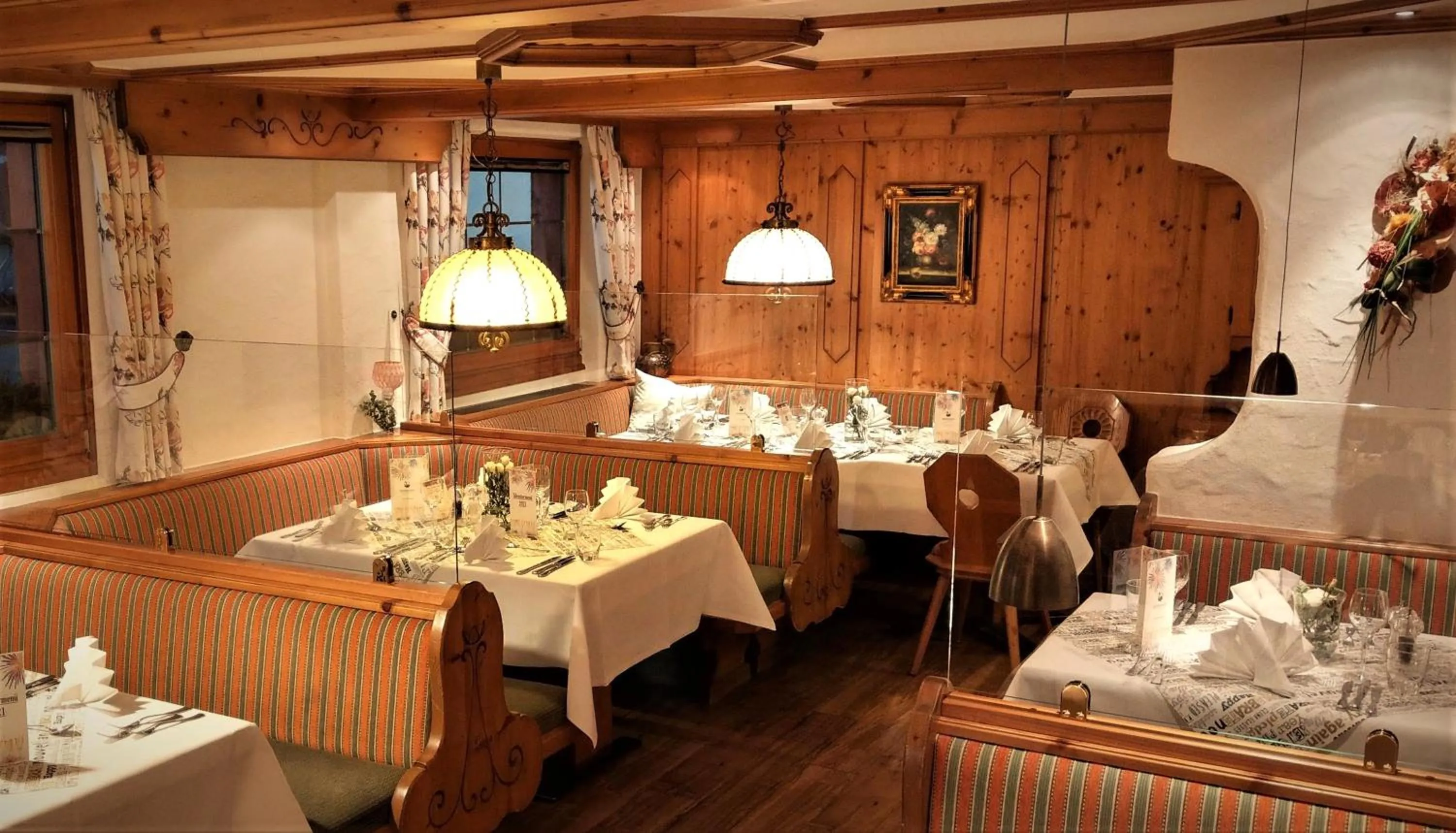 Restaurant/places to eat in Hotel Schwanen