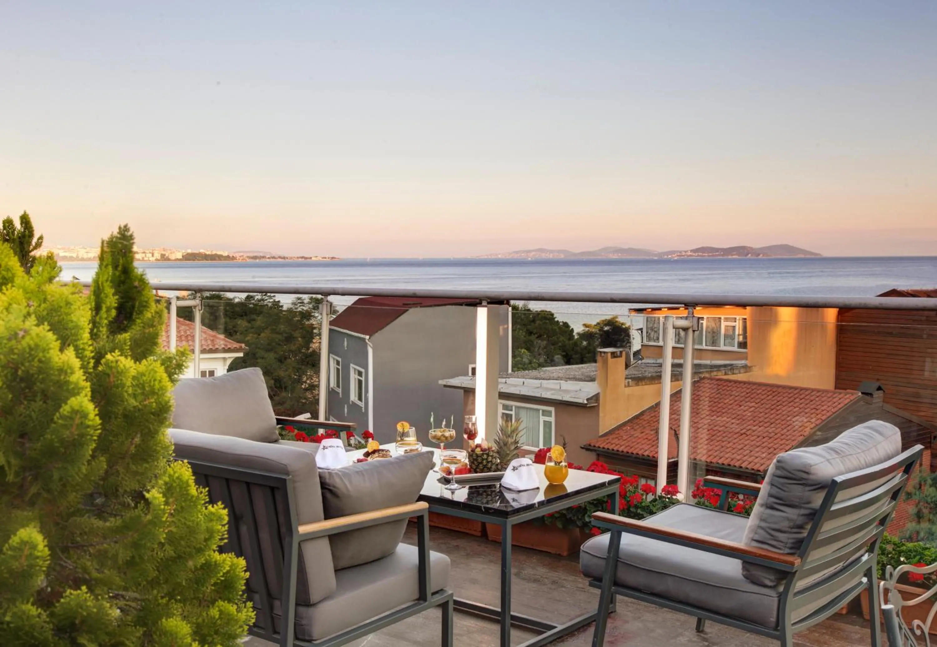 Balcony/Terrace in Almina Hotel - Special Class