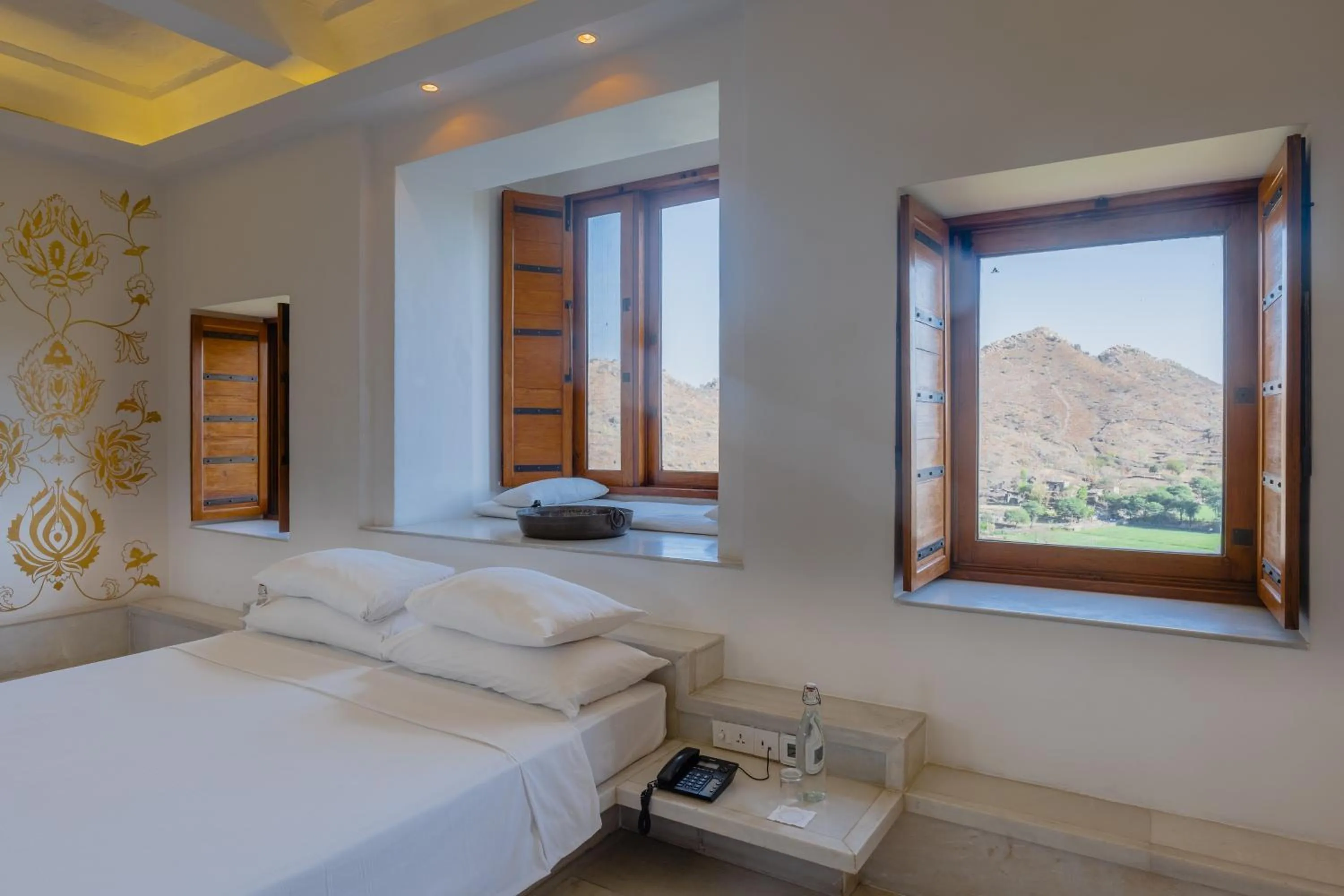 Bedroom, Bed in RAAS Devigarh