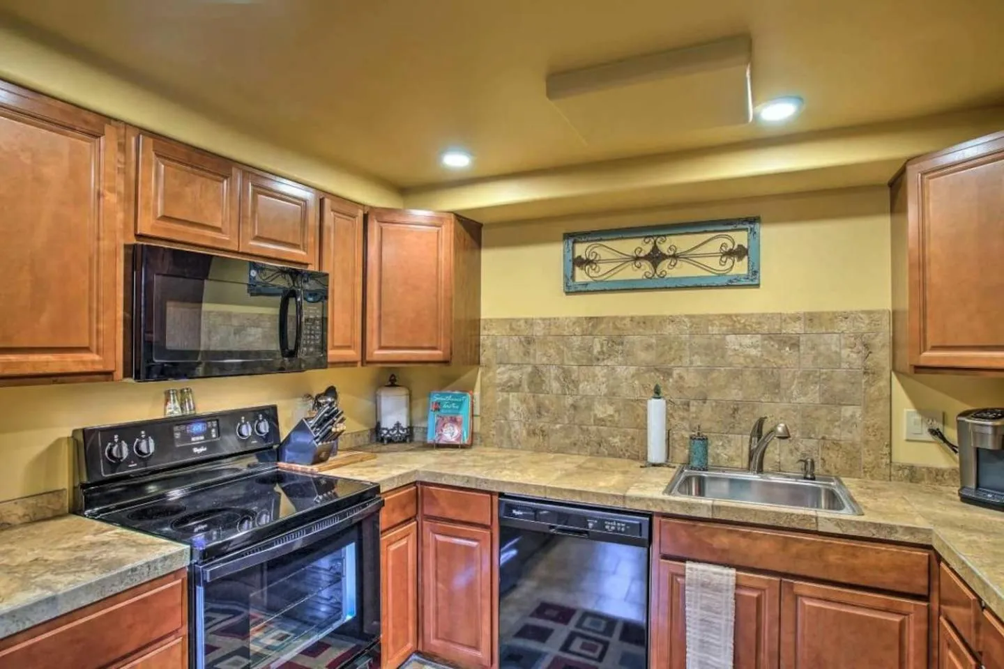 Text overlay in Private, Quite Casita , N. Scottsdale area,Private Pool & Patio, Cave Creek Az.