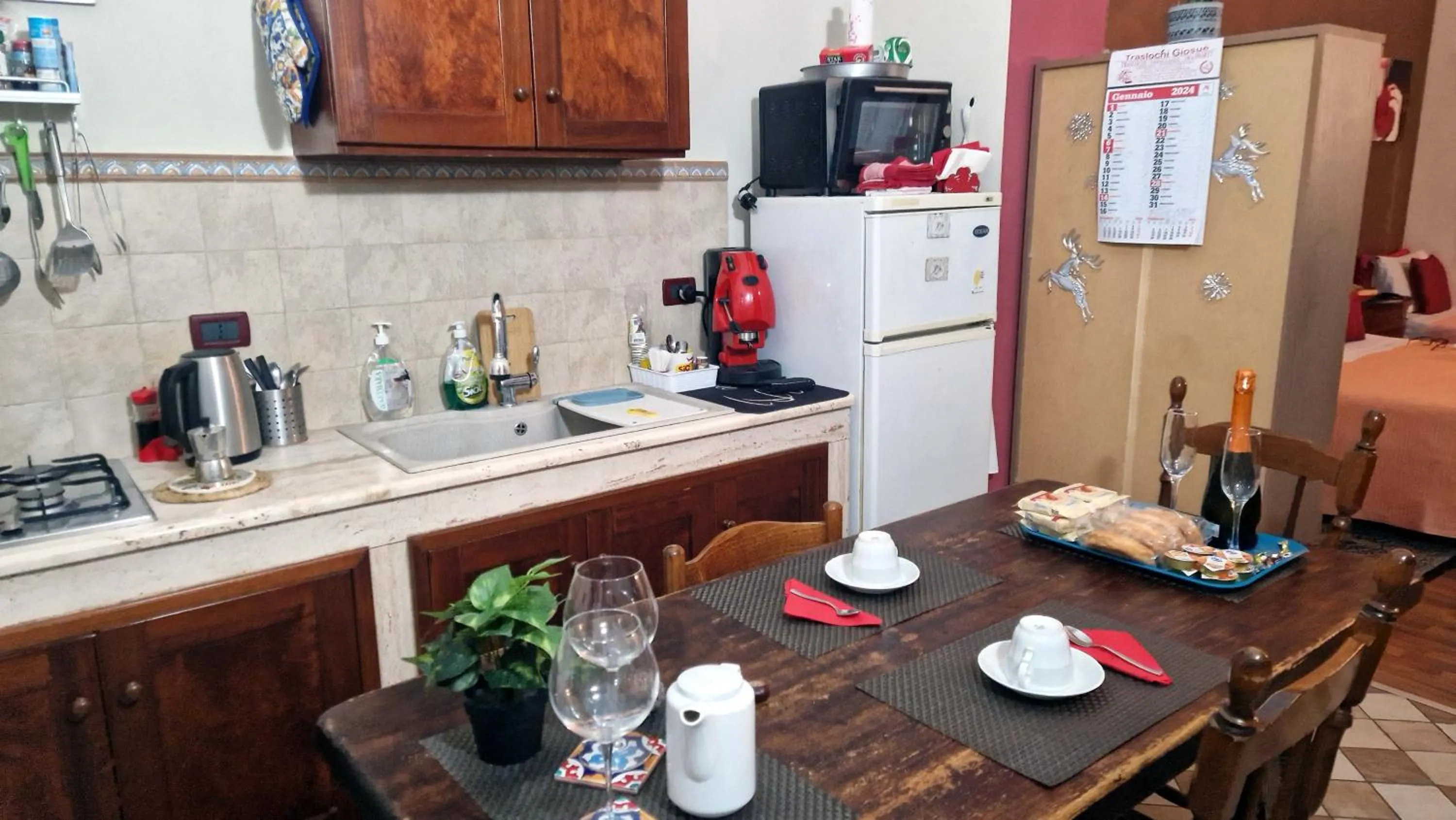 Casa Ròtre in the historic center of Palermo