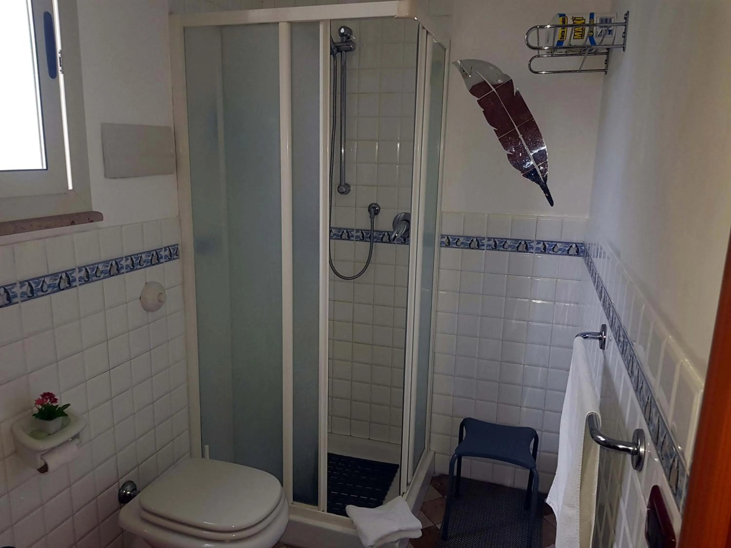 Bathroom in Casa Ròtre in the historic center of Palermo