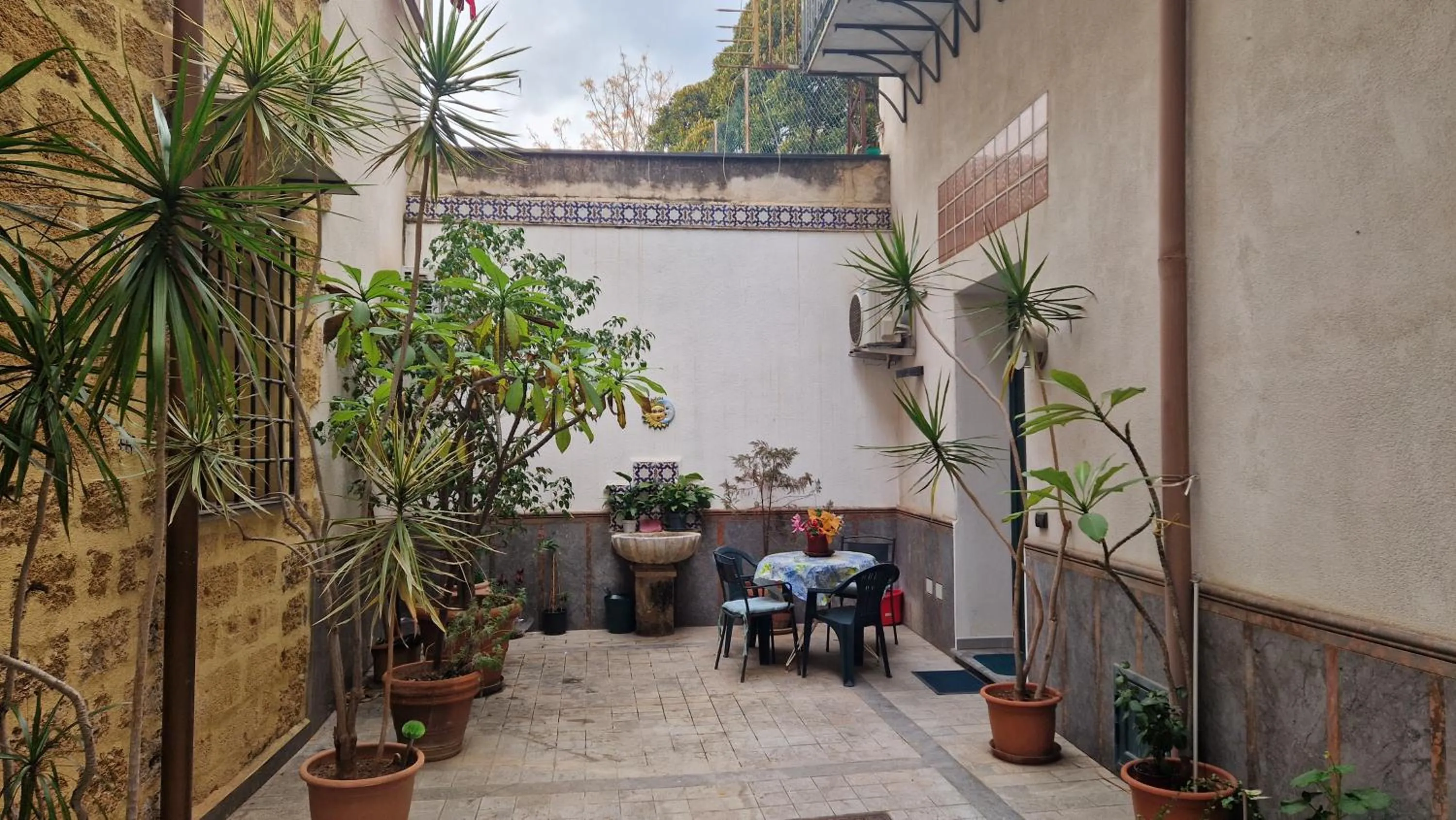 Casa Ròtre in the historic center of Palermo