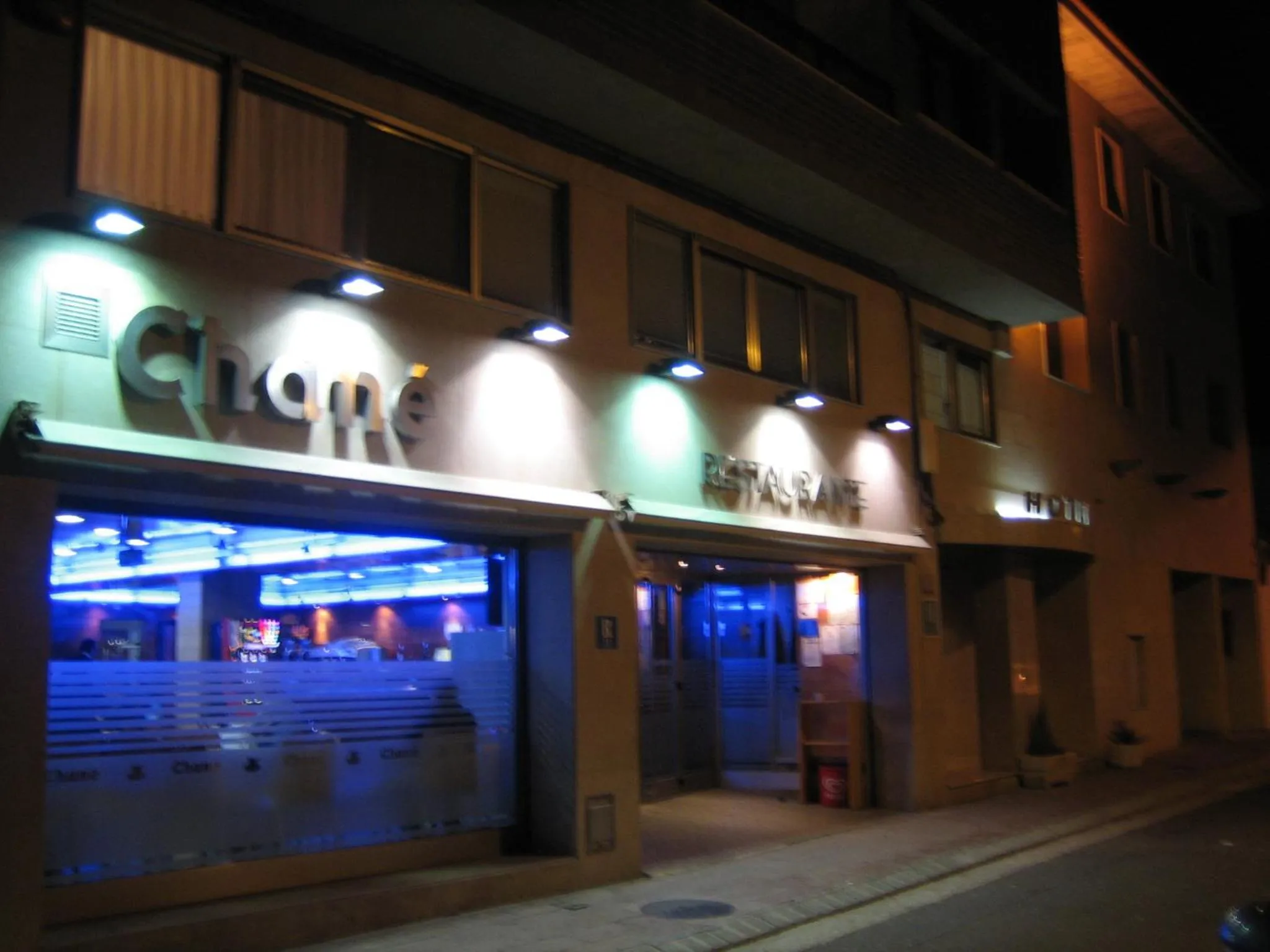 Facade/entrance in Hotel Chané