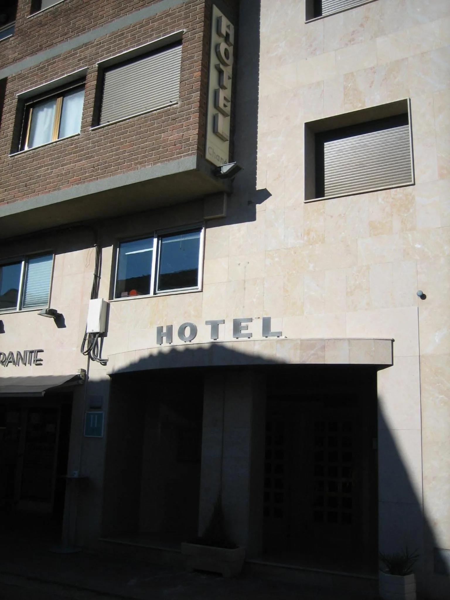 Facade/entrance in Hotel Chané