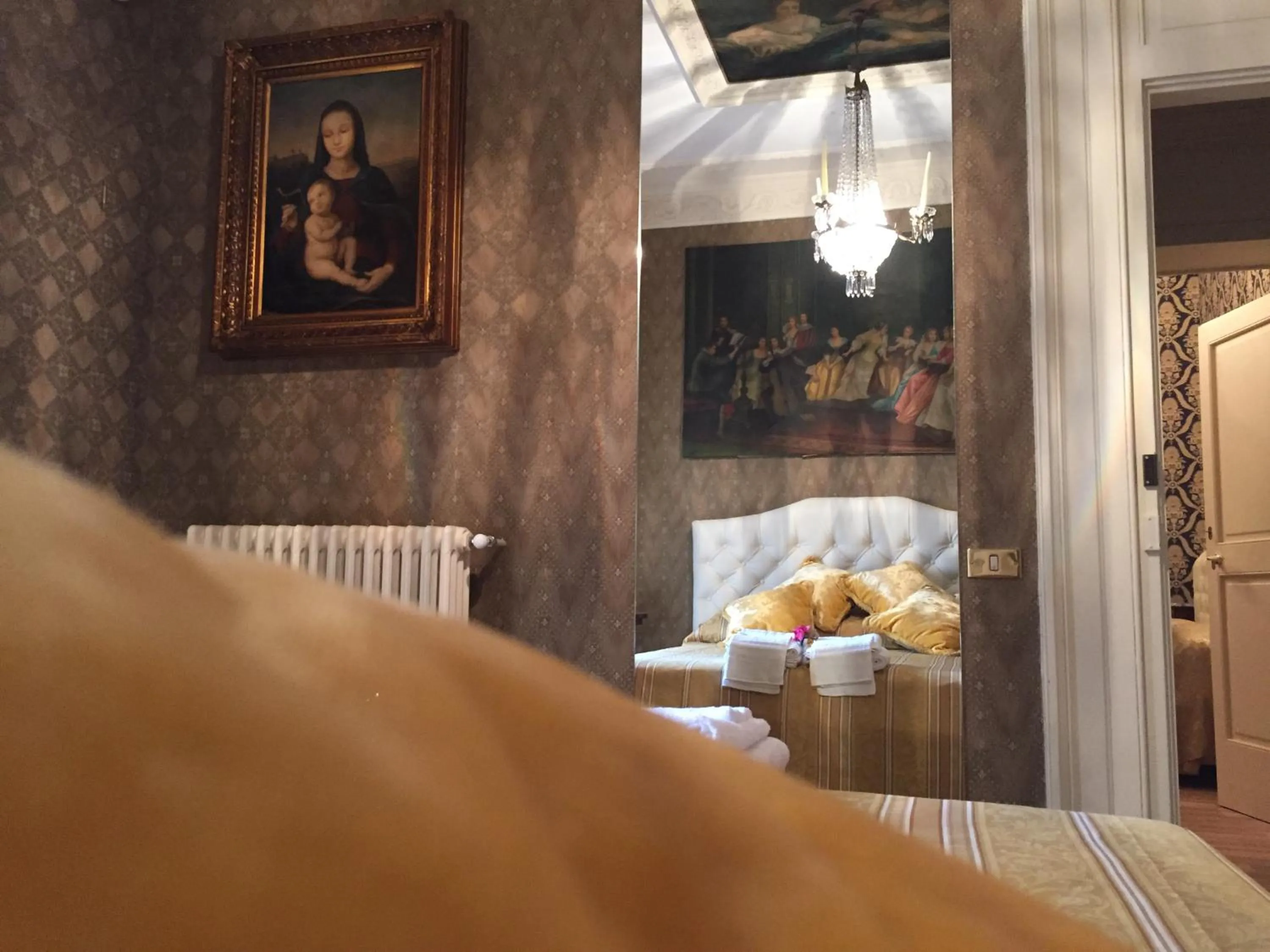 Bedroom in Palazzo Laguardia