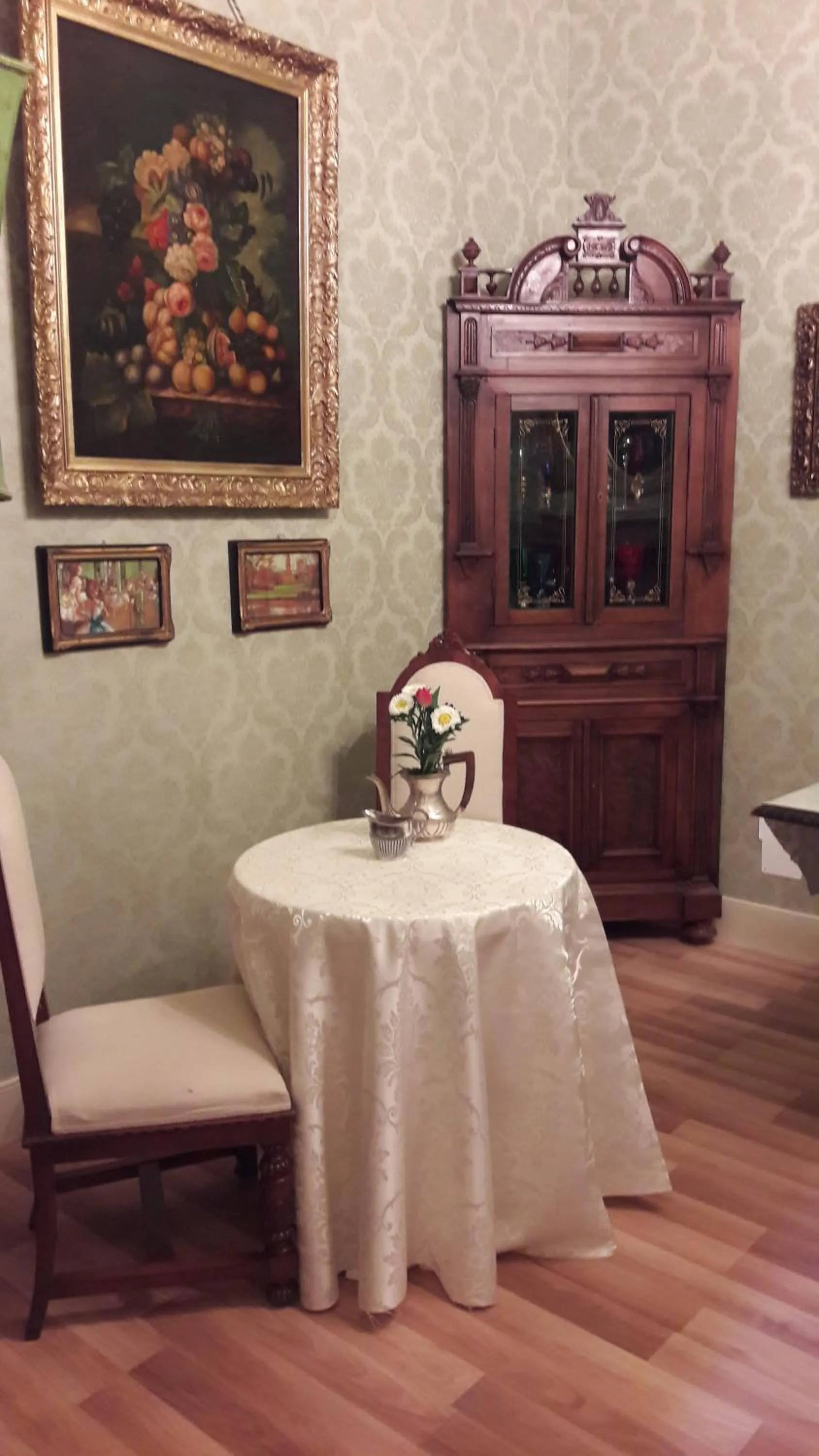 Breakfast in Palazzo Laguardia