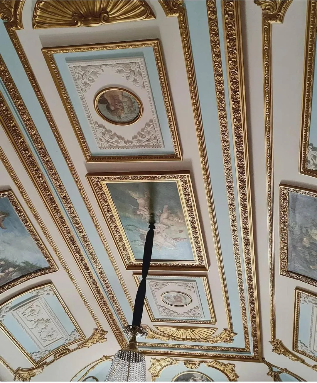 Decorative detail in Palazzo Laguardia