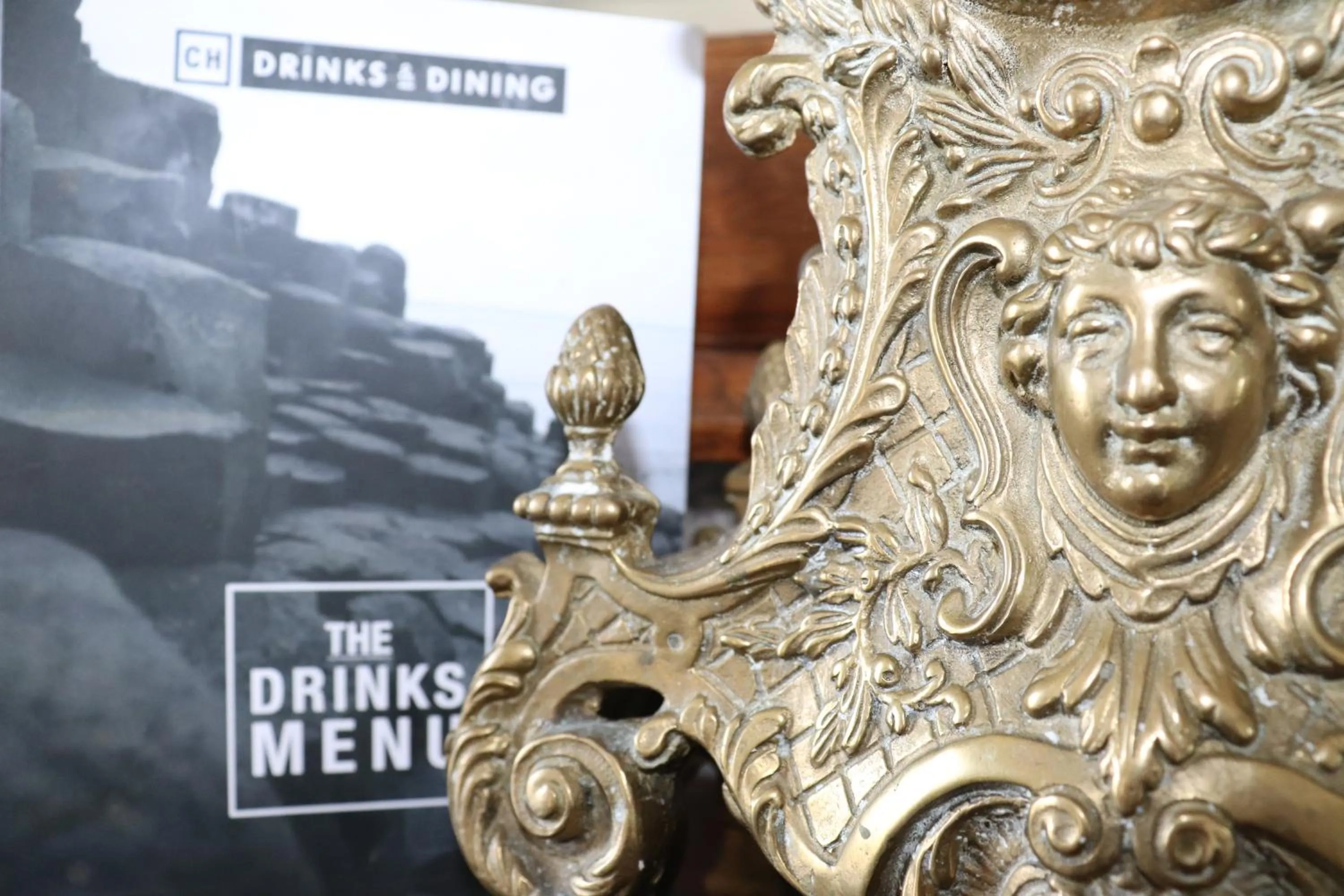 Logo/Certificate/Sign in Causeway Hotel