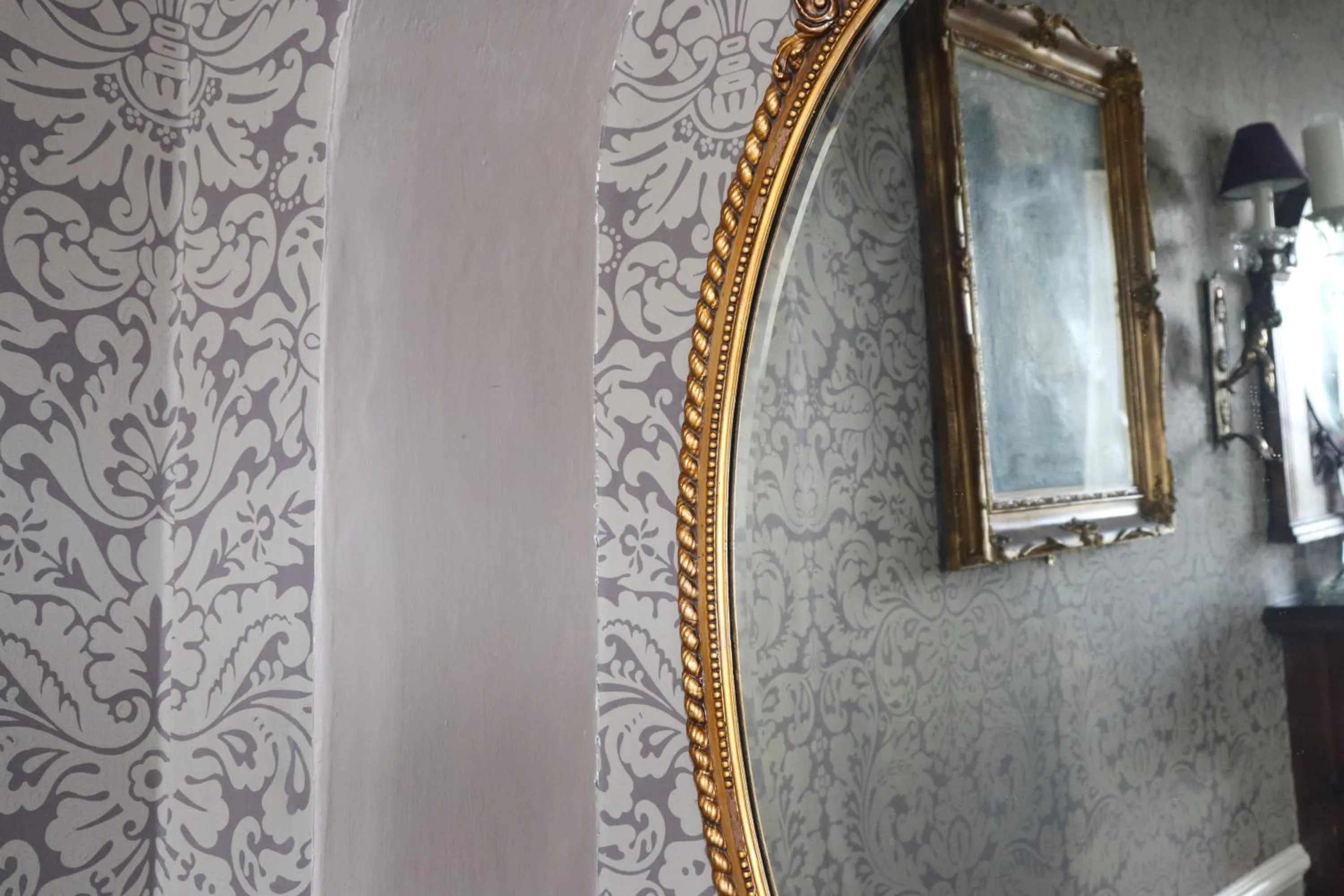 Decorative detail in Causeway Hotel