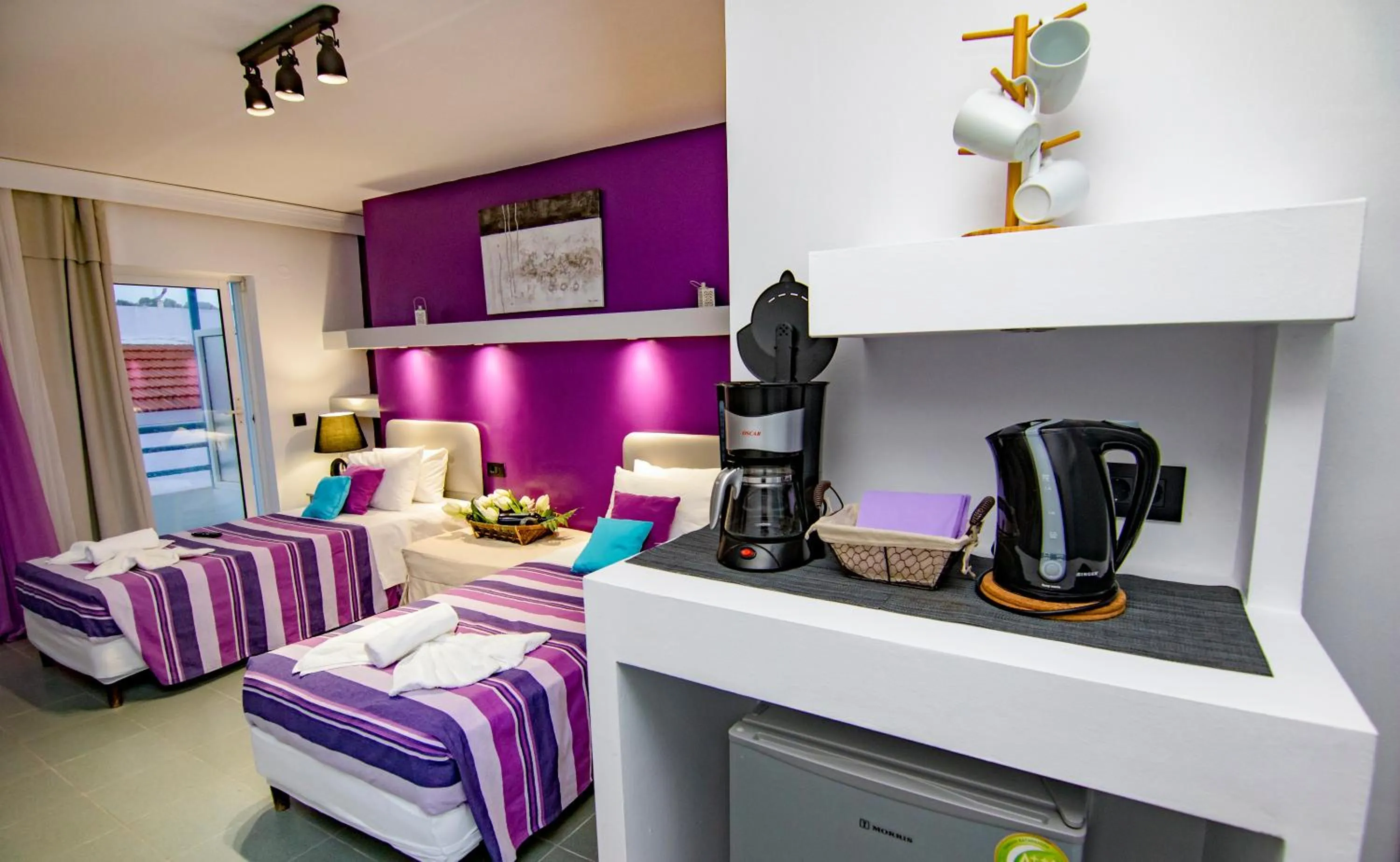 Coffee/tea facilities, Bed in Kahlua Hotel Apartments