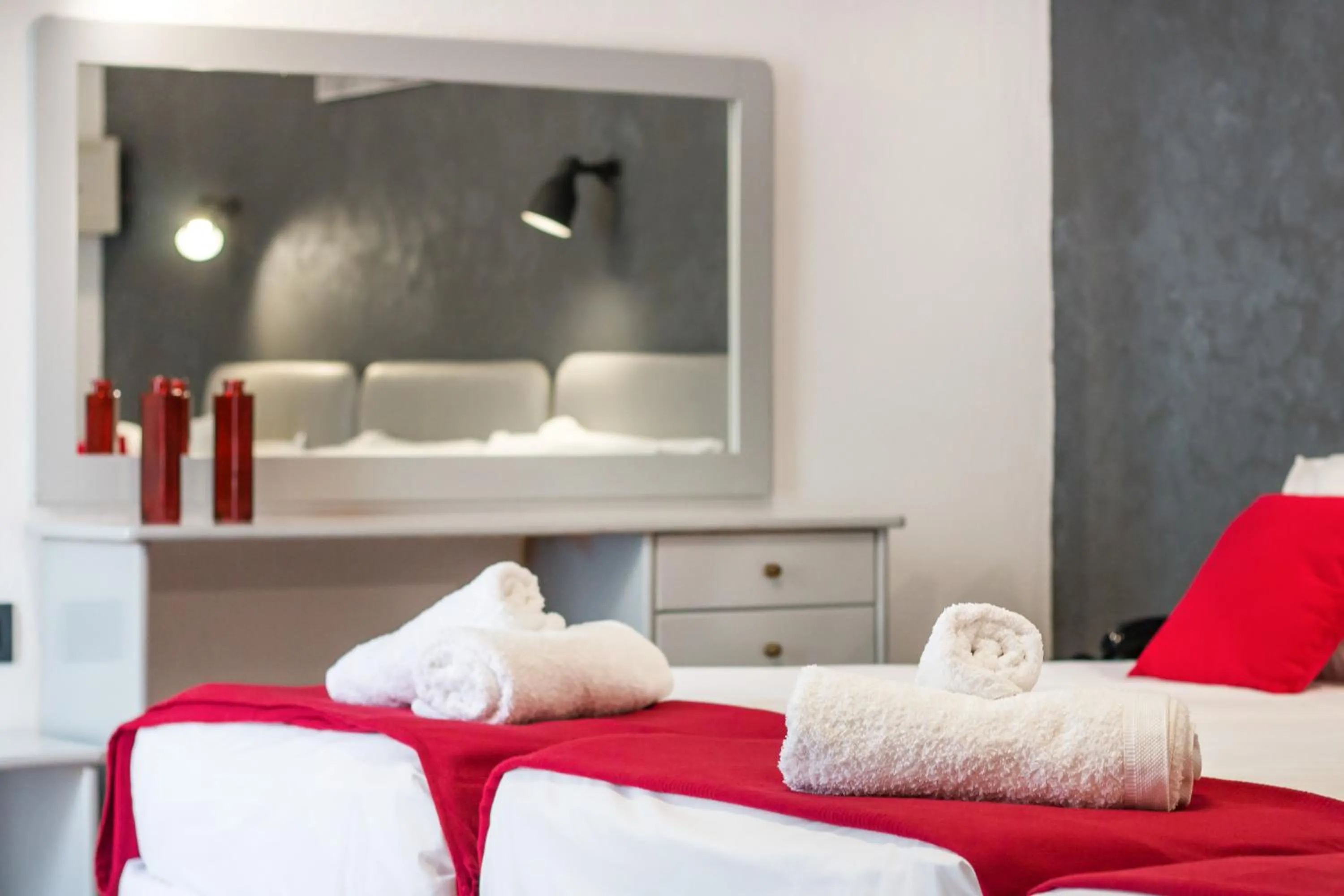 Bedroom, Bed in Kahlua Hotel Apartments
