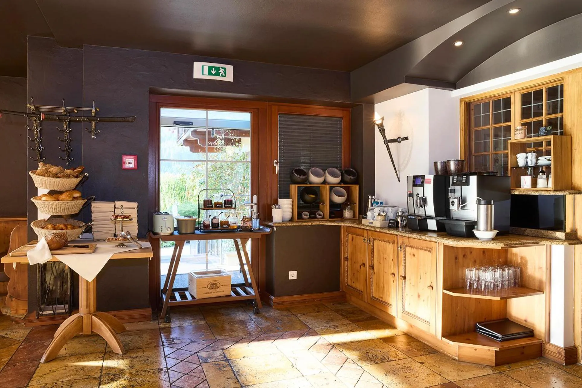 Breakfast in Hotel Hubertus