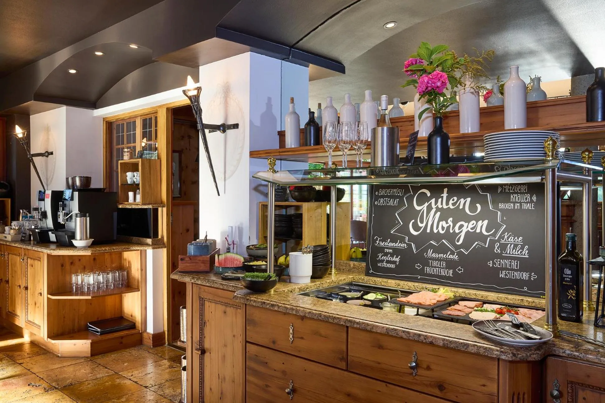 Buffet breakfast in Hotel Hubertus