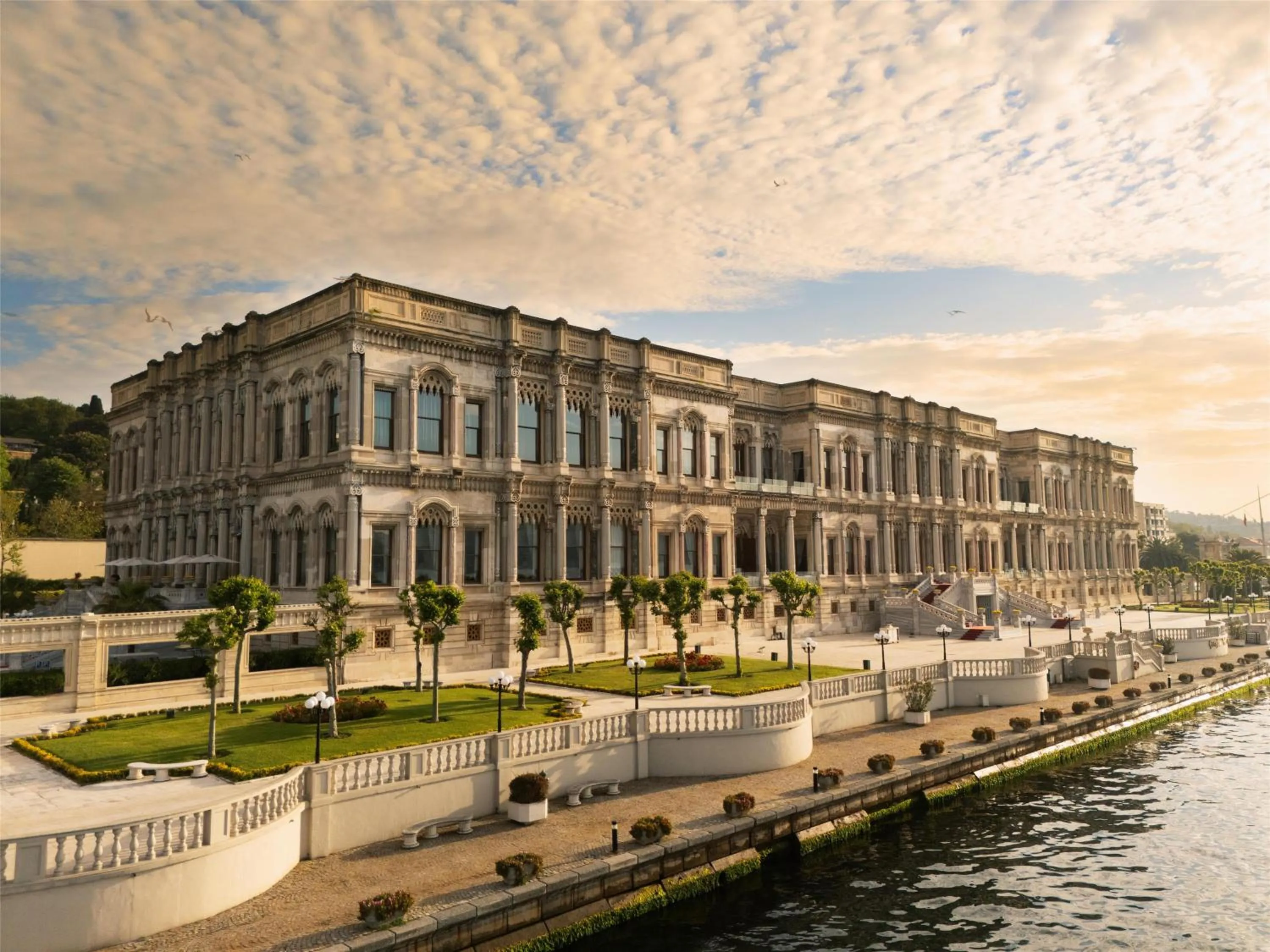 Property building in Çırağan Palace Kempinski Istanbul
