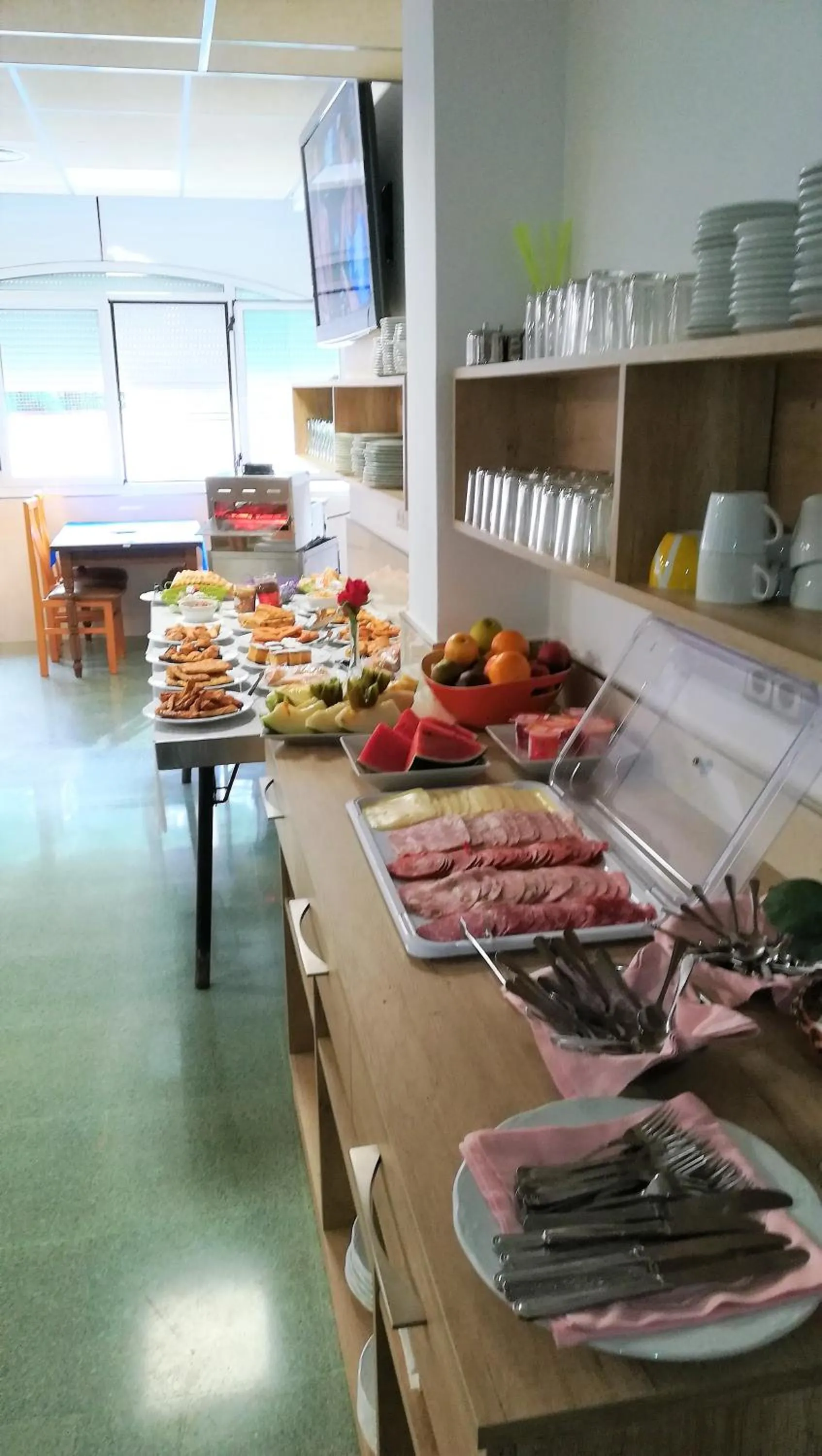 Breakfast in Hotel Don Pelayo