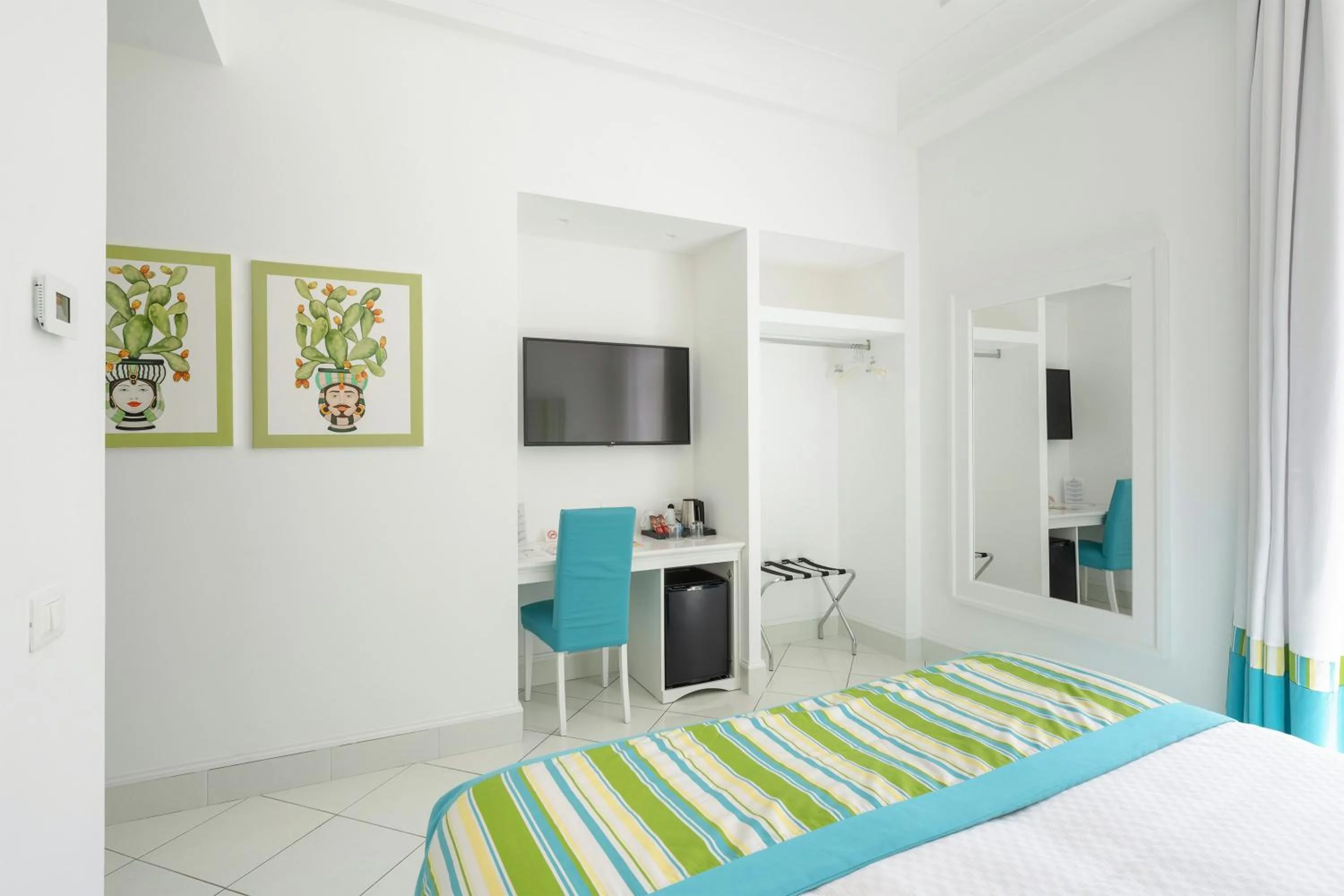 Bedroom, Bed in Duomo Guest House - Stay in Sorrento