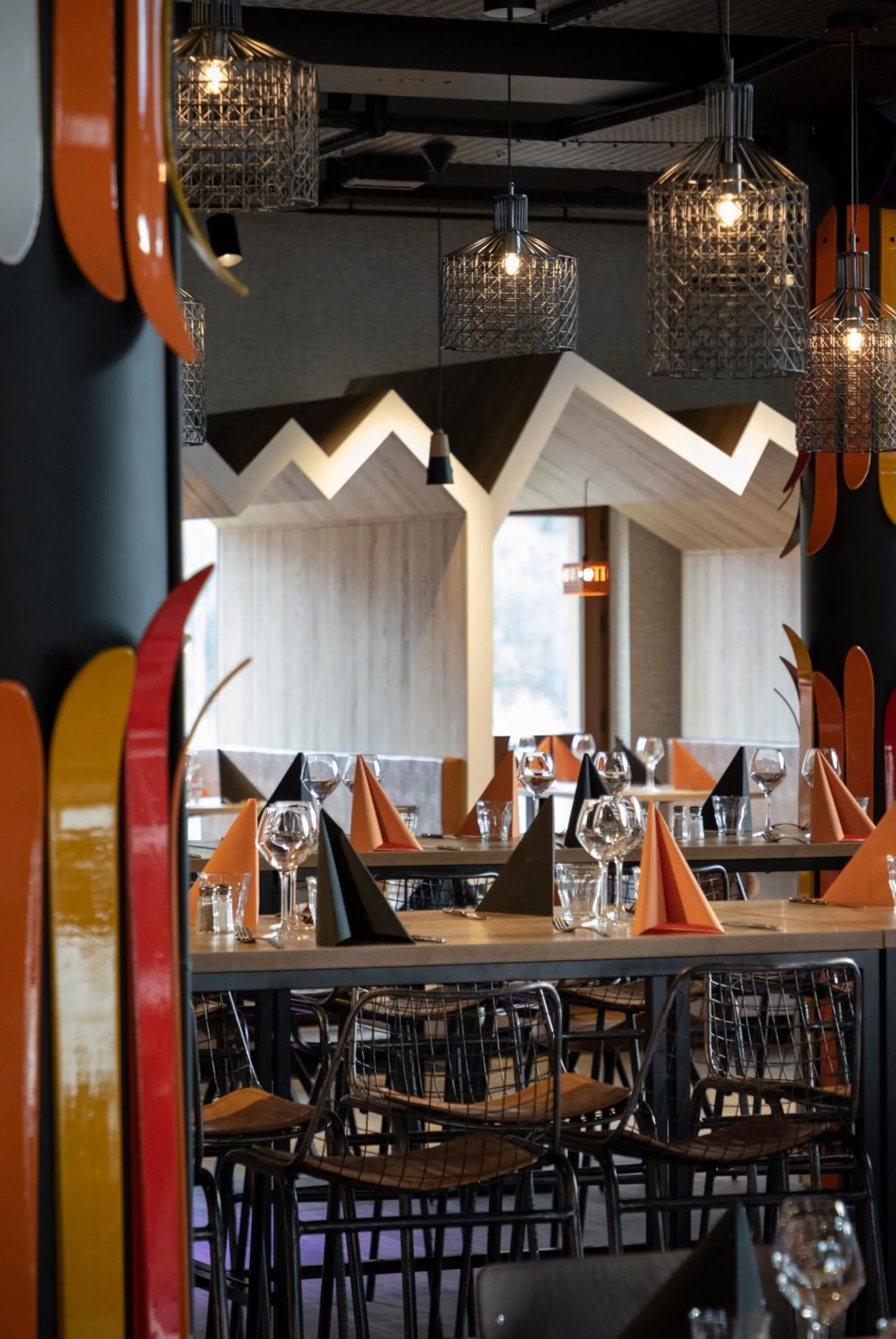 Restaurant/places to eat in Hotel Base Camp Lodge - Bourg Saint Maurice