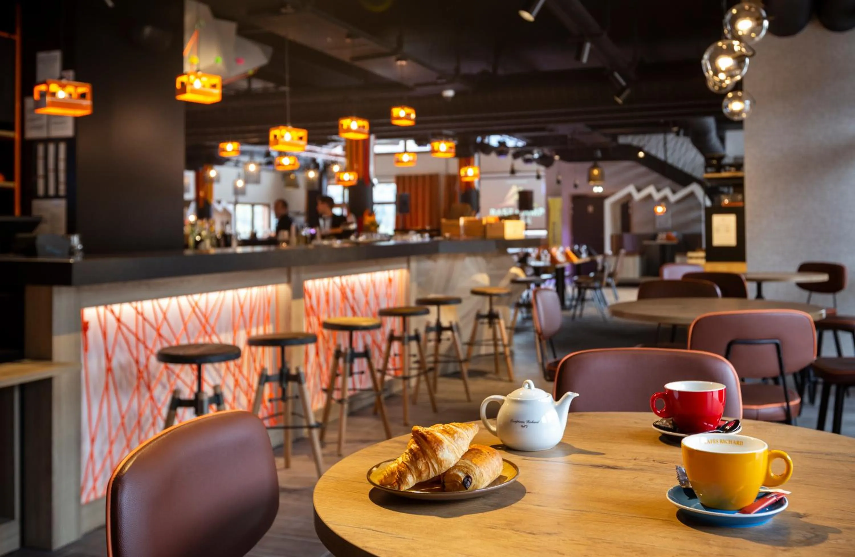 Breakfast in Hotel Base Camp Lodge - Bourg Saint Maurice