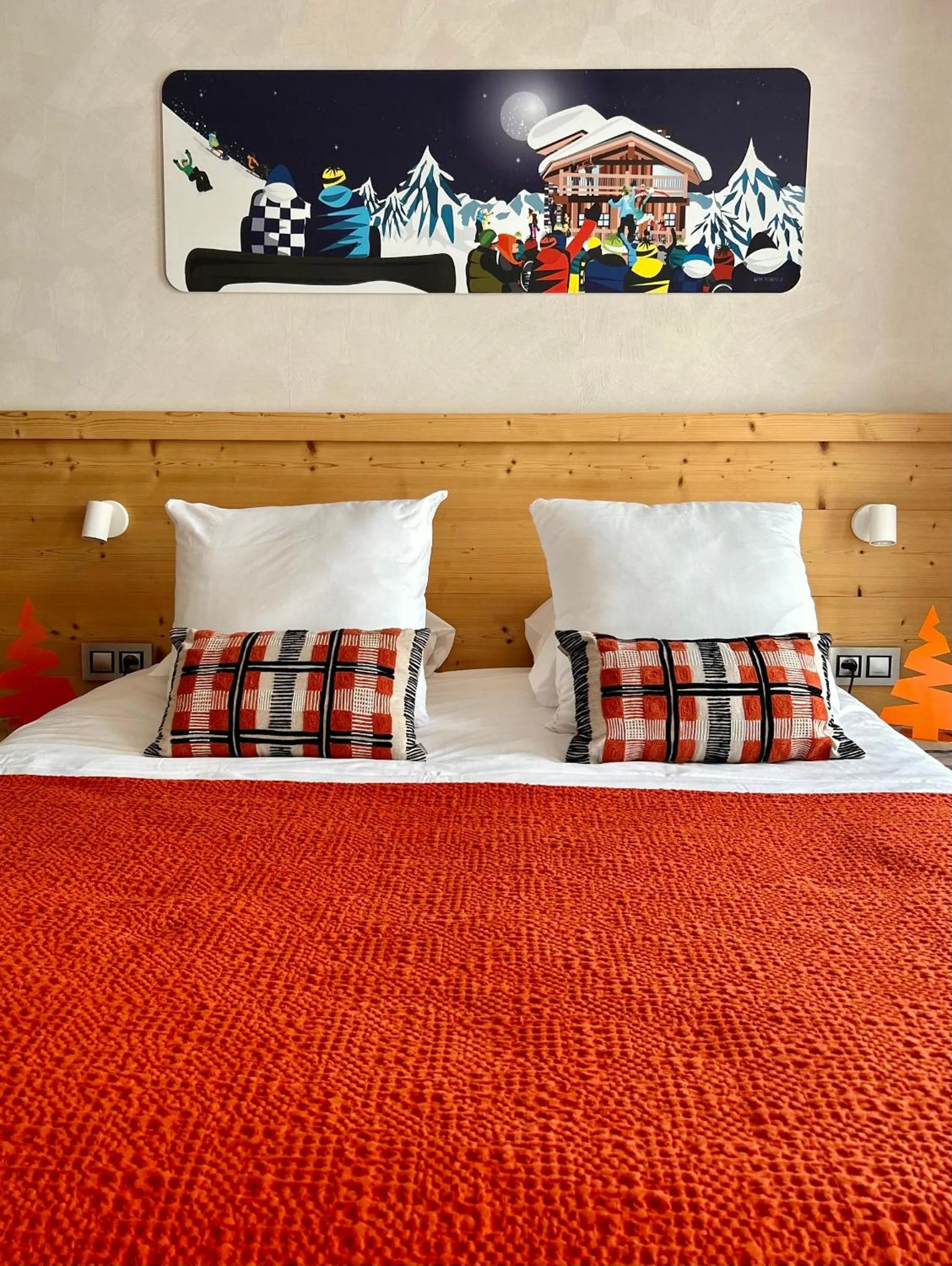 Photo of the whole room, Bed in Hotel Base Camp Lodge - Bourg Saint Maurice