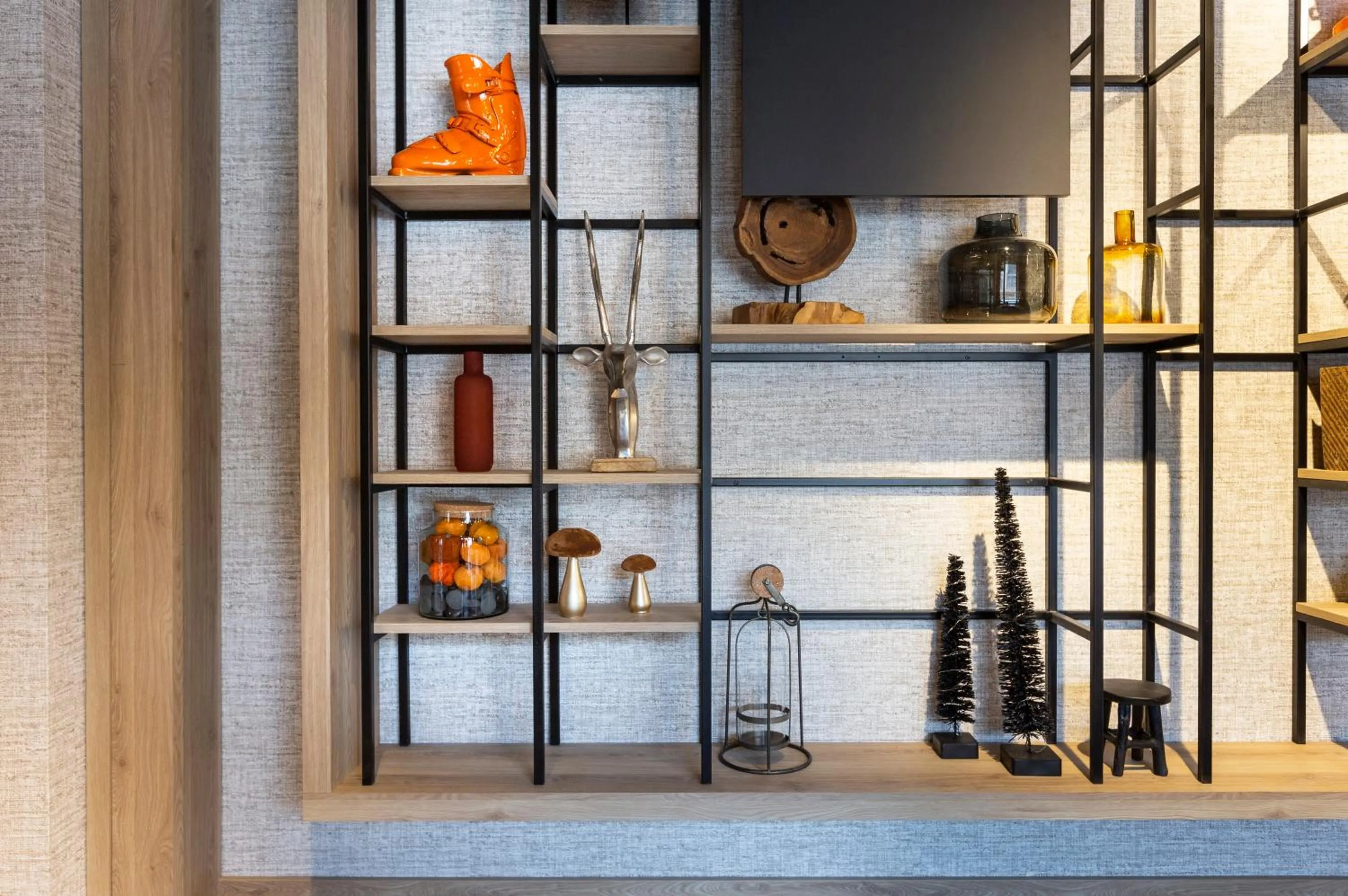 Decorative detail in Hotel Base Camp Lodge - Bourg Saint Maurice