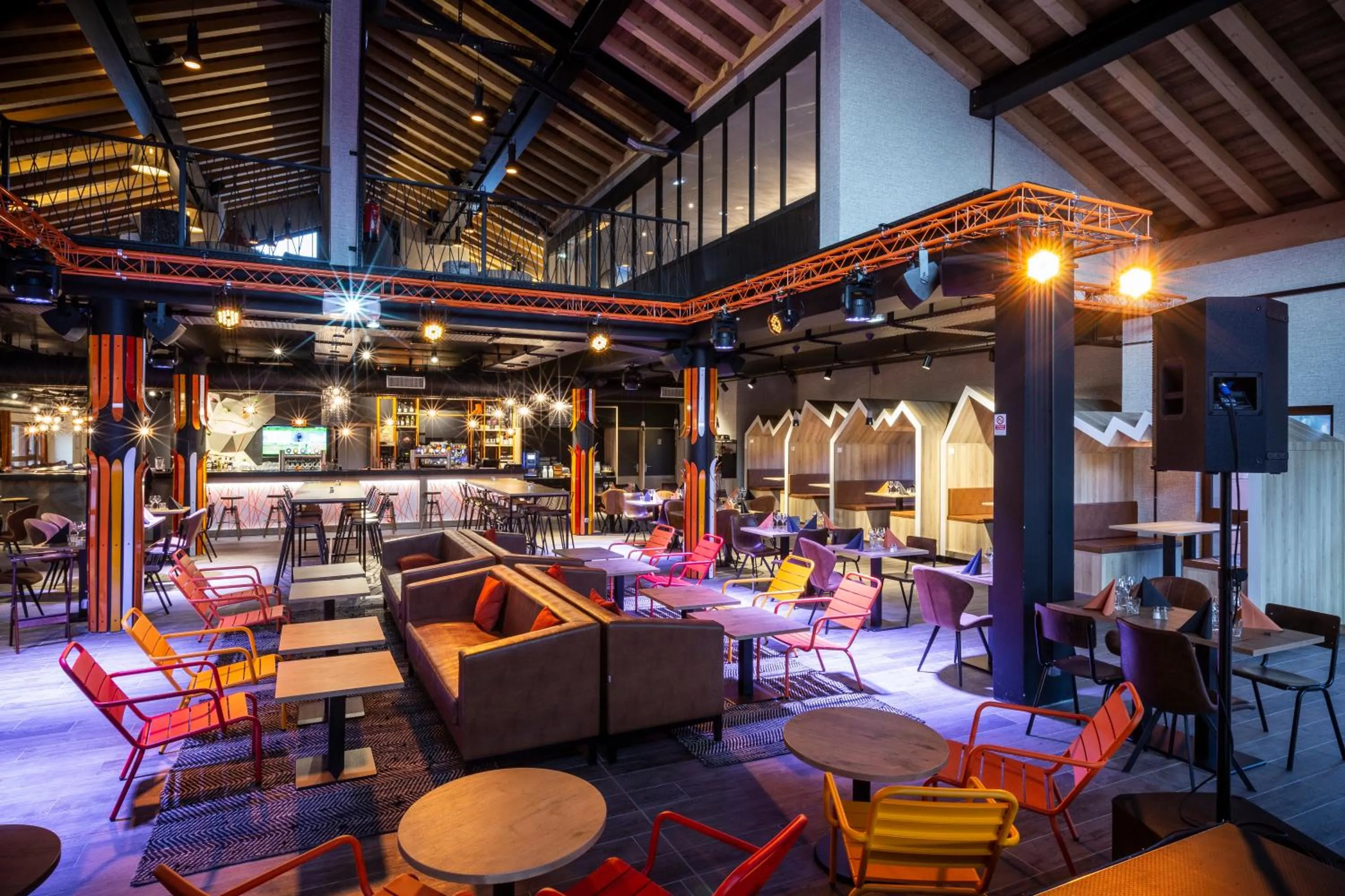 Restaurant/places to eat in Hotel Base Camp Lodge - Bourg Saint Maurice