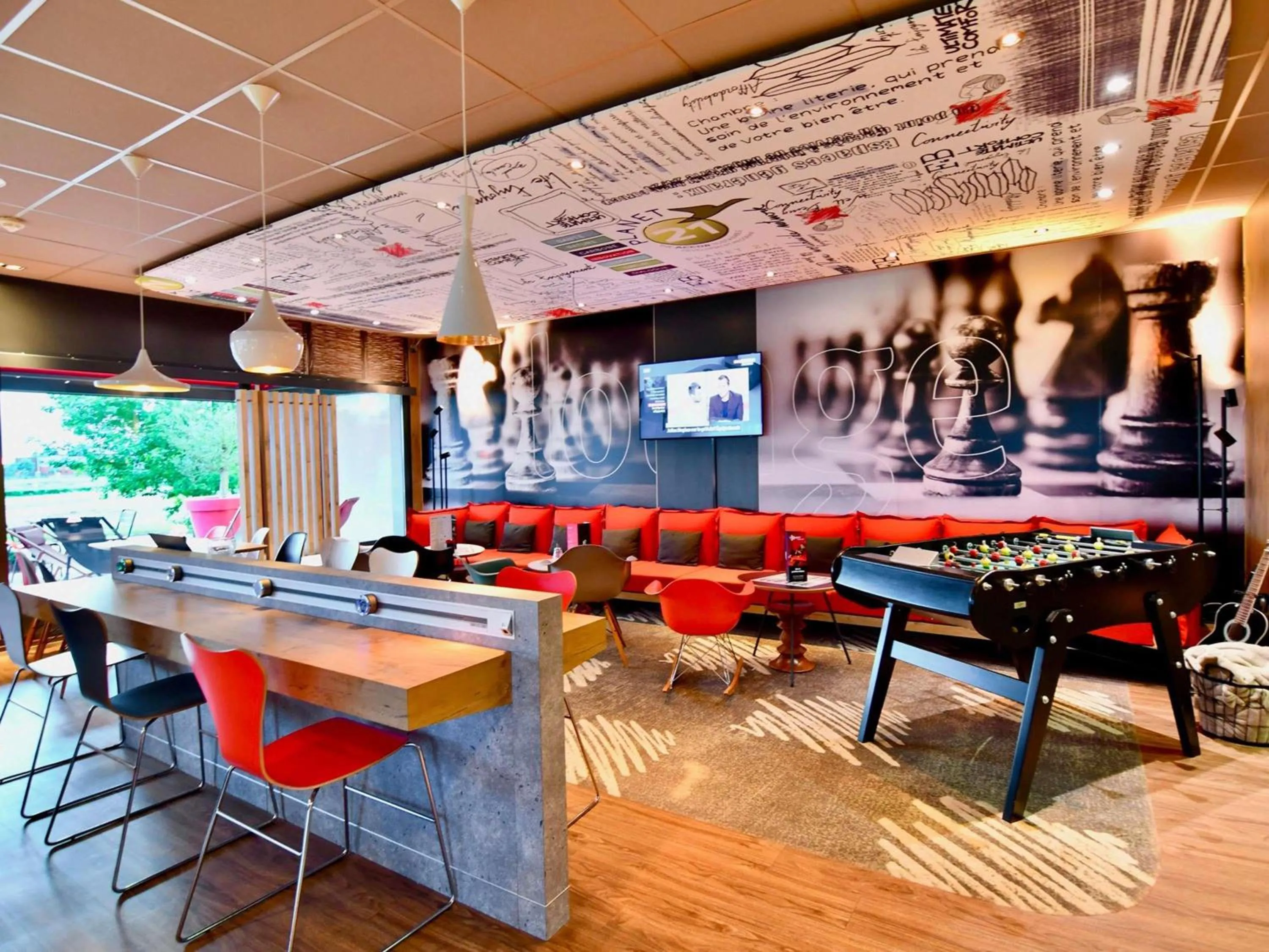 Other in ibis Les Herbiers