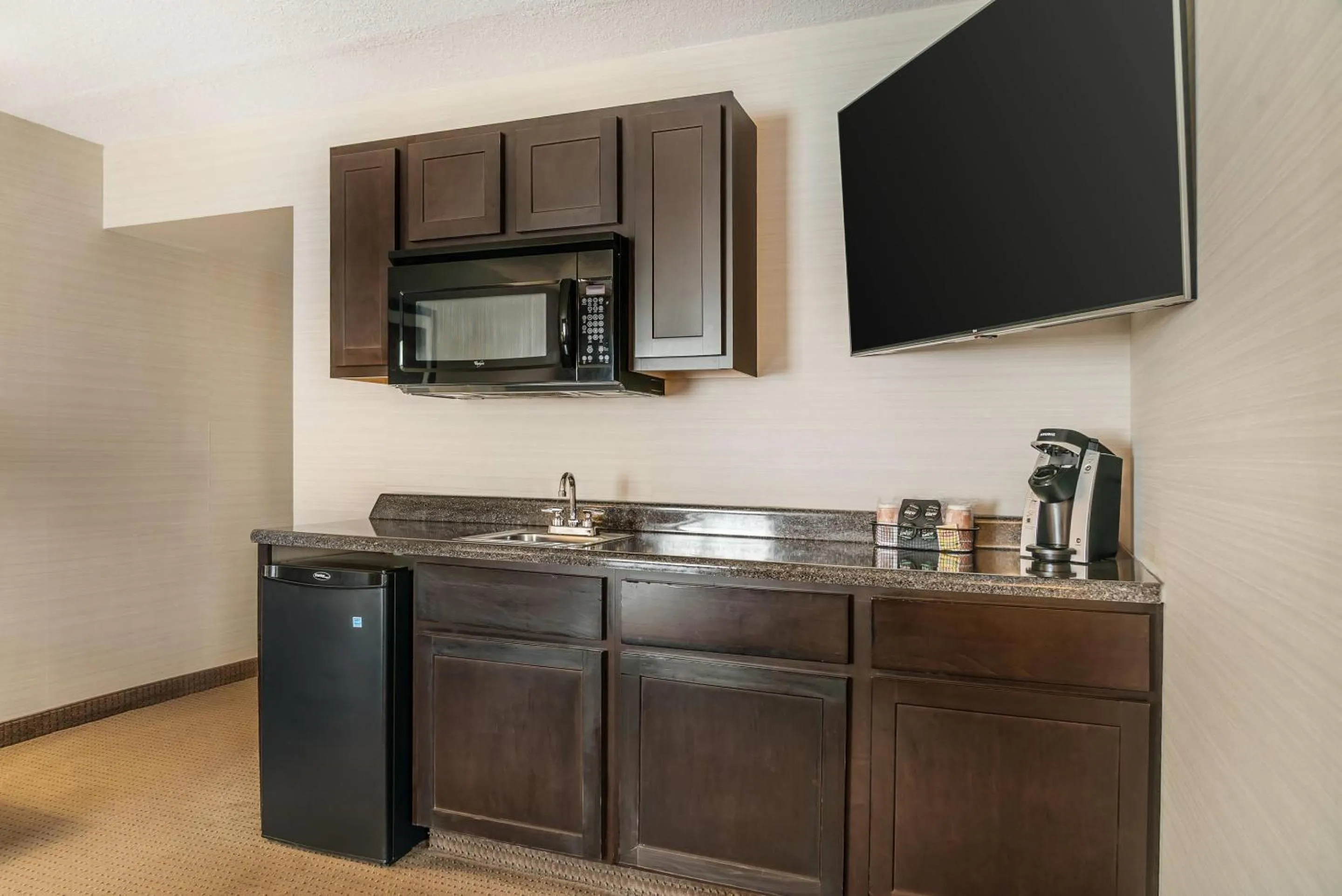 Bedroom in Quality Inn & Suites Next to the Casino