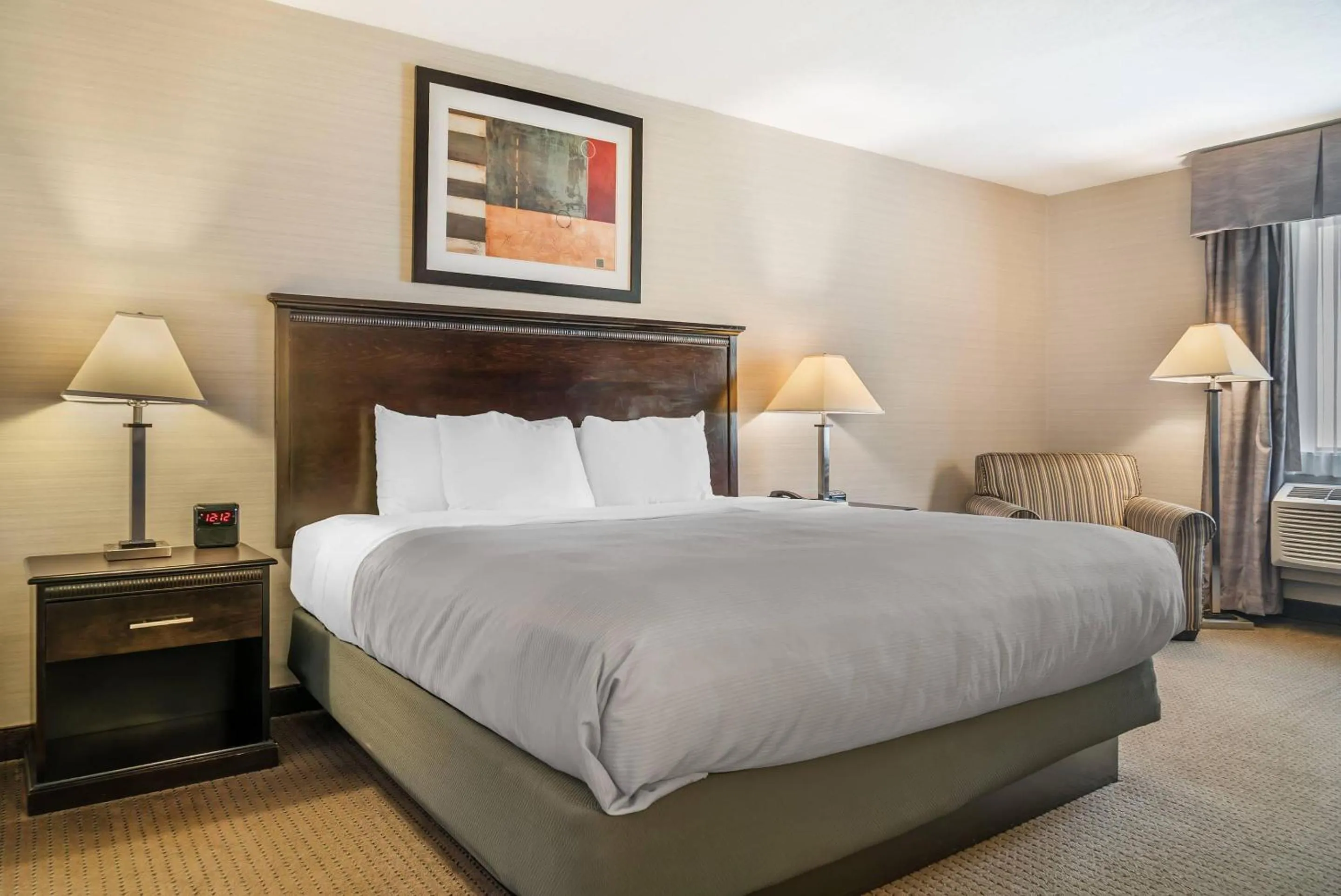 Bedroom, Bed in Quality Inn & Suites Next to the Casino