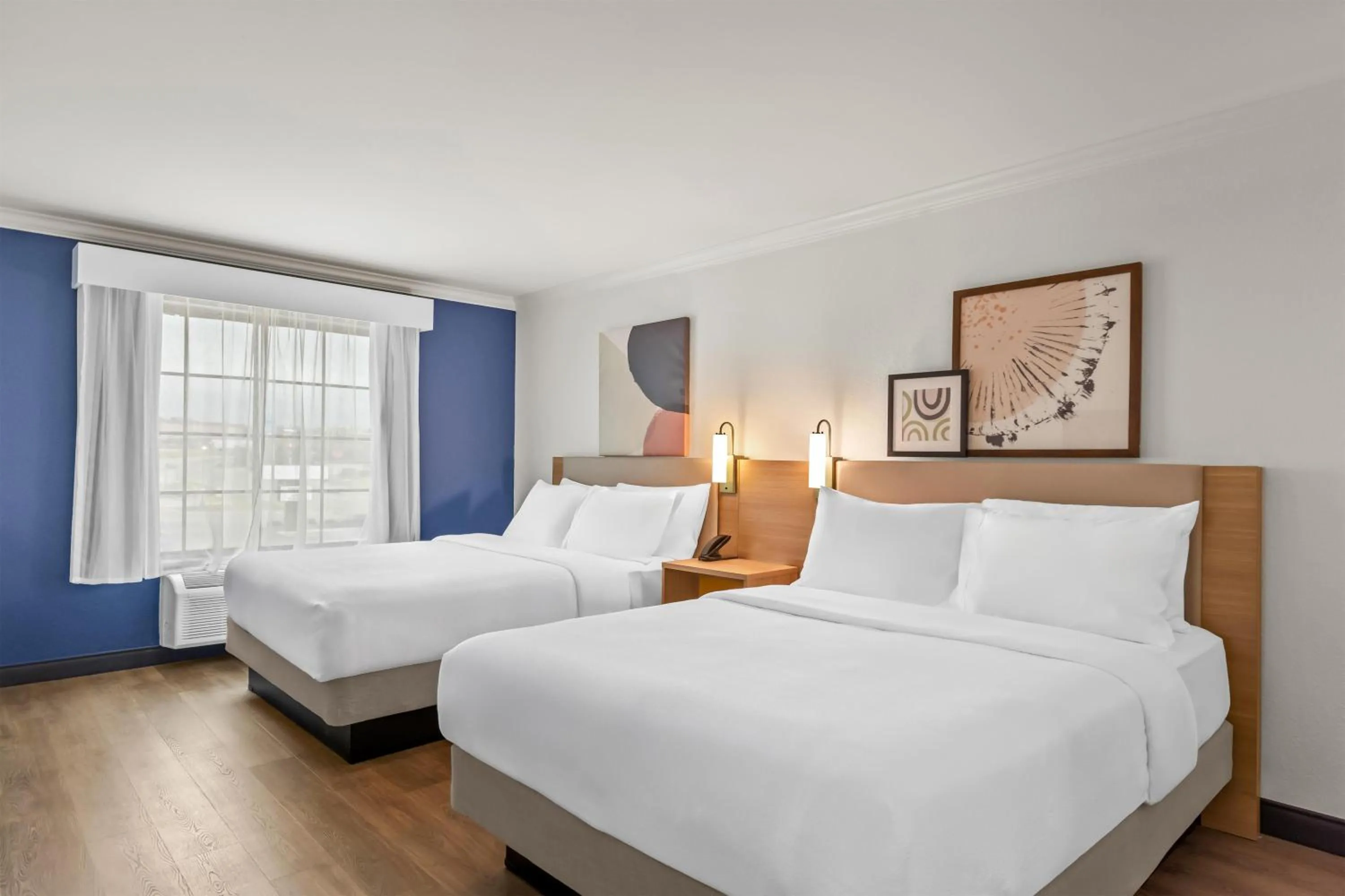 Bed in Spark by Hilton Cincinnati Fairfield