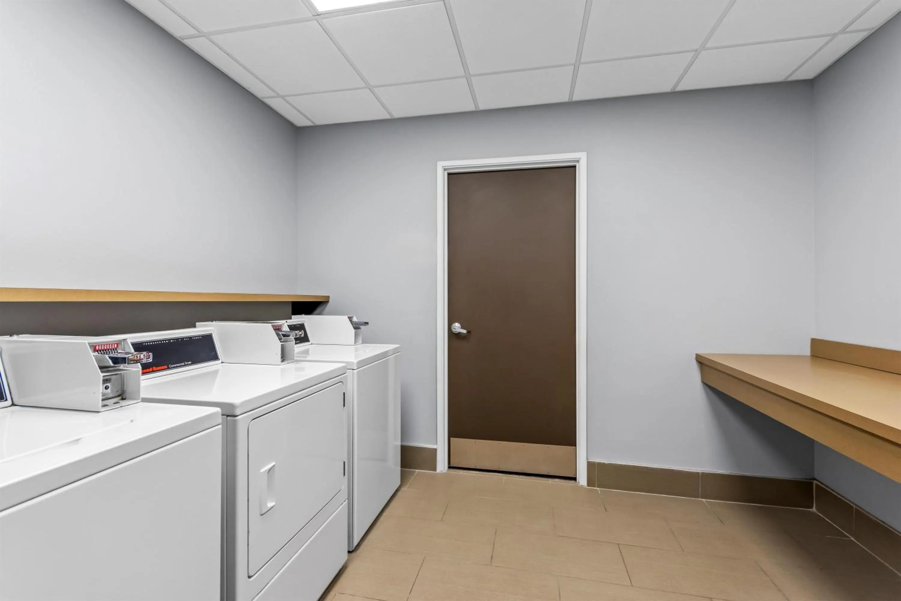 laundry in Spark by Hilton Cincinnati Fairfield