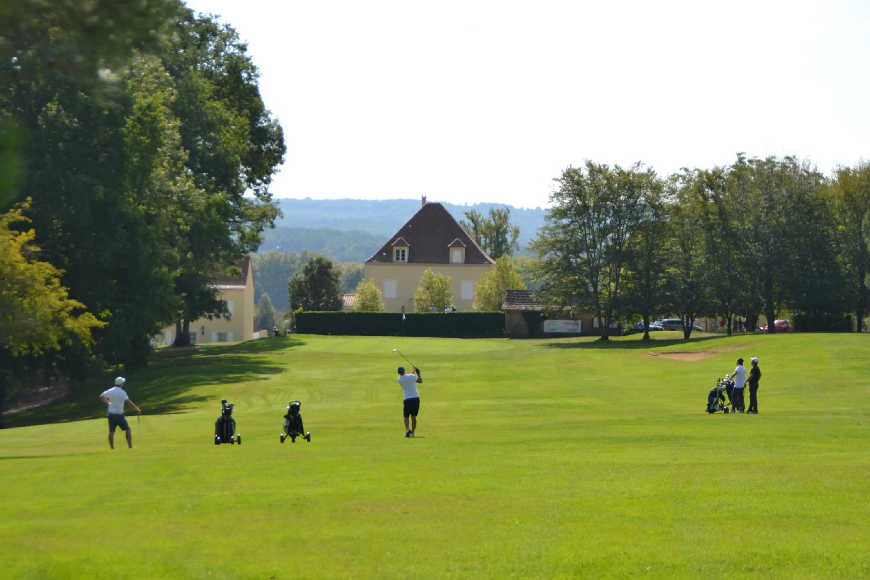 Golfcourse in Château Les Merles et ses Villas