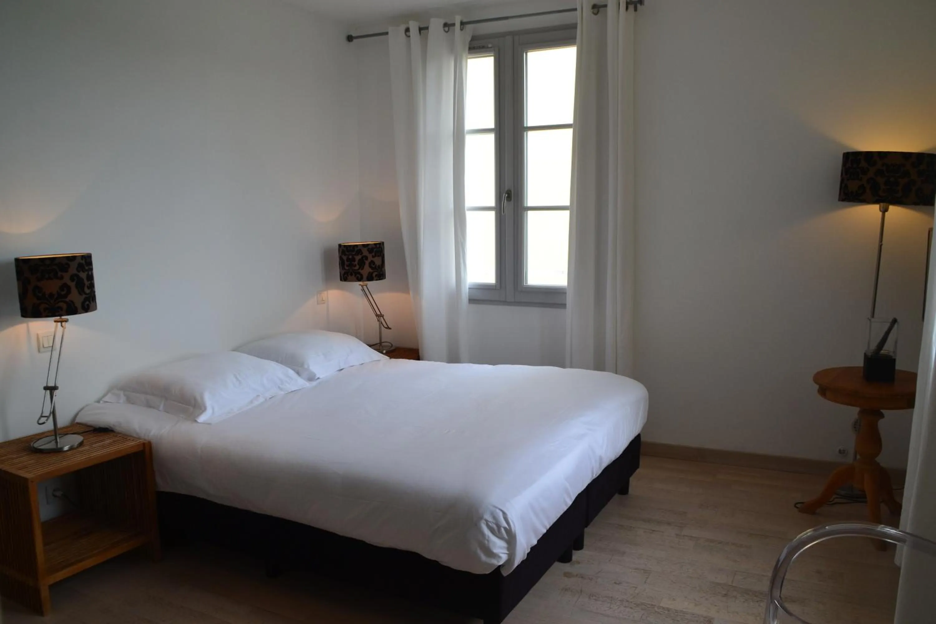 Bedroom, Bed in Château Les Merles et ses Villas